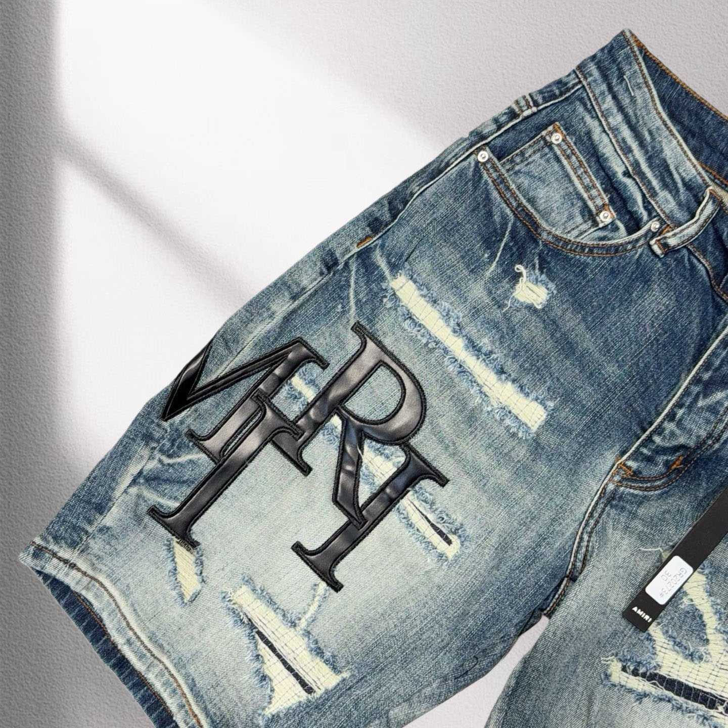 Amiri Shorts    20273 - DesignerGu