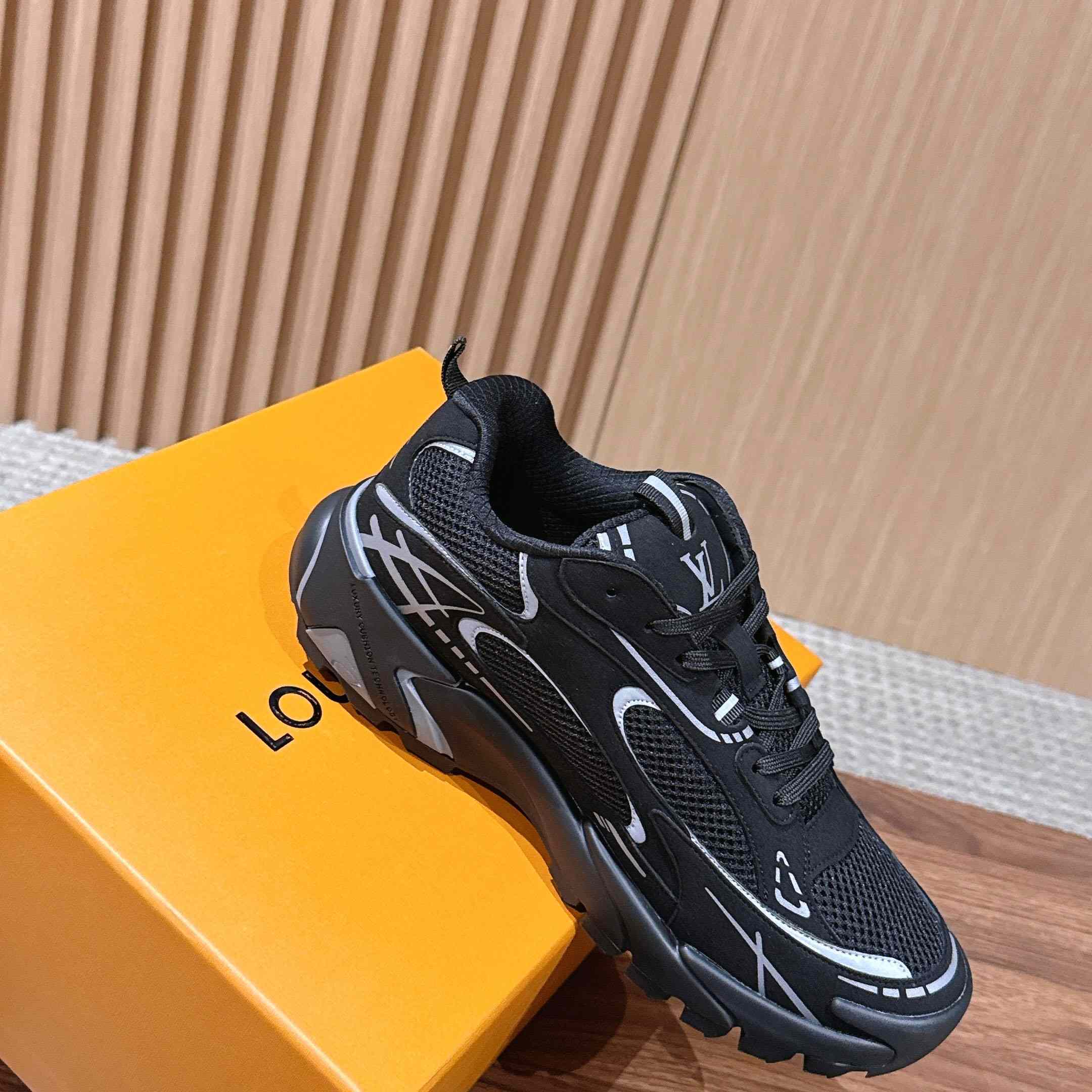 Louis Vuitton LV Tatic Runner Sneaker 1AKC3L - DesignerGu