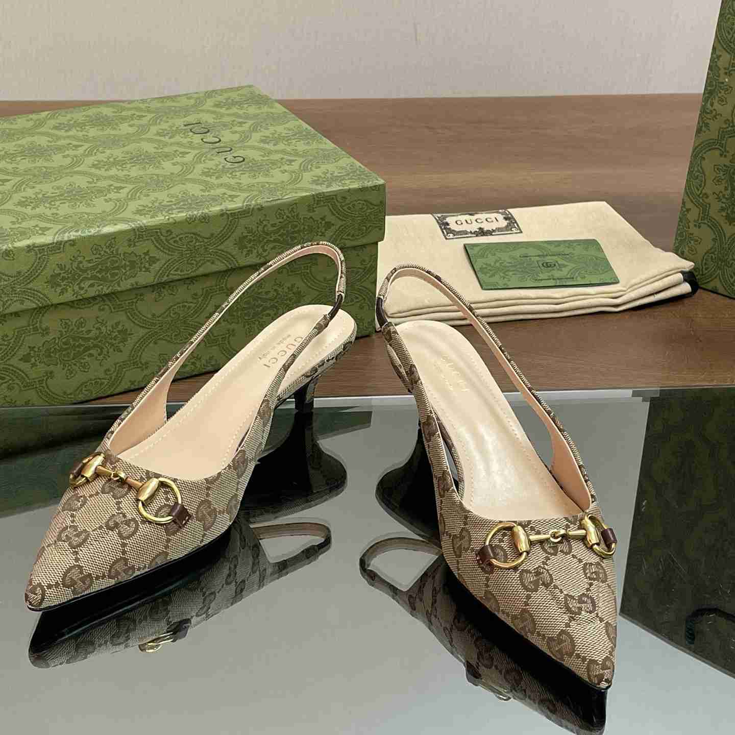 Gucci Slingback Pump With Horsebit - DesignerGu
