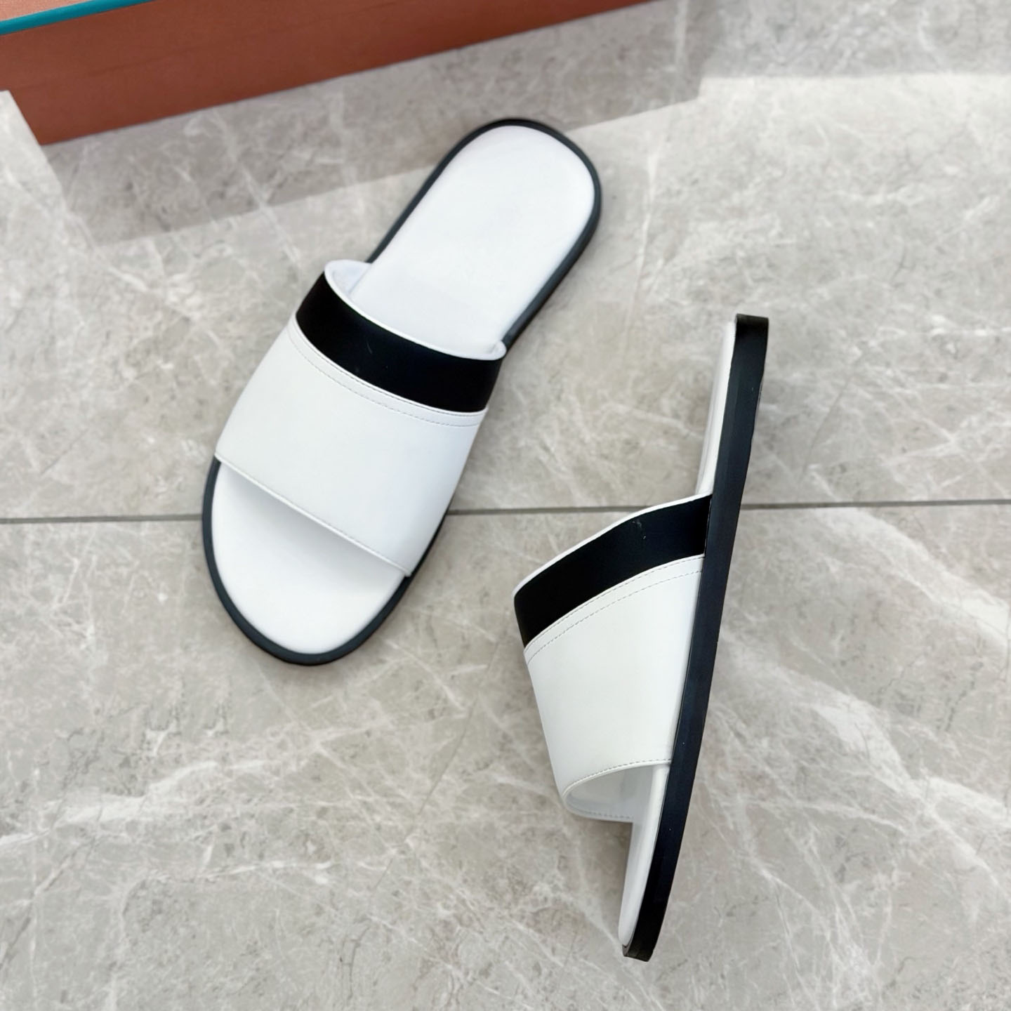 Loro Piana  Slide Sandal - DesignerGu