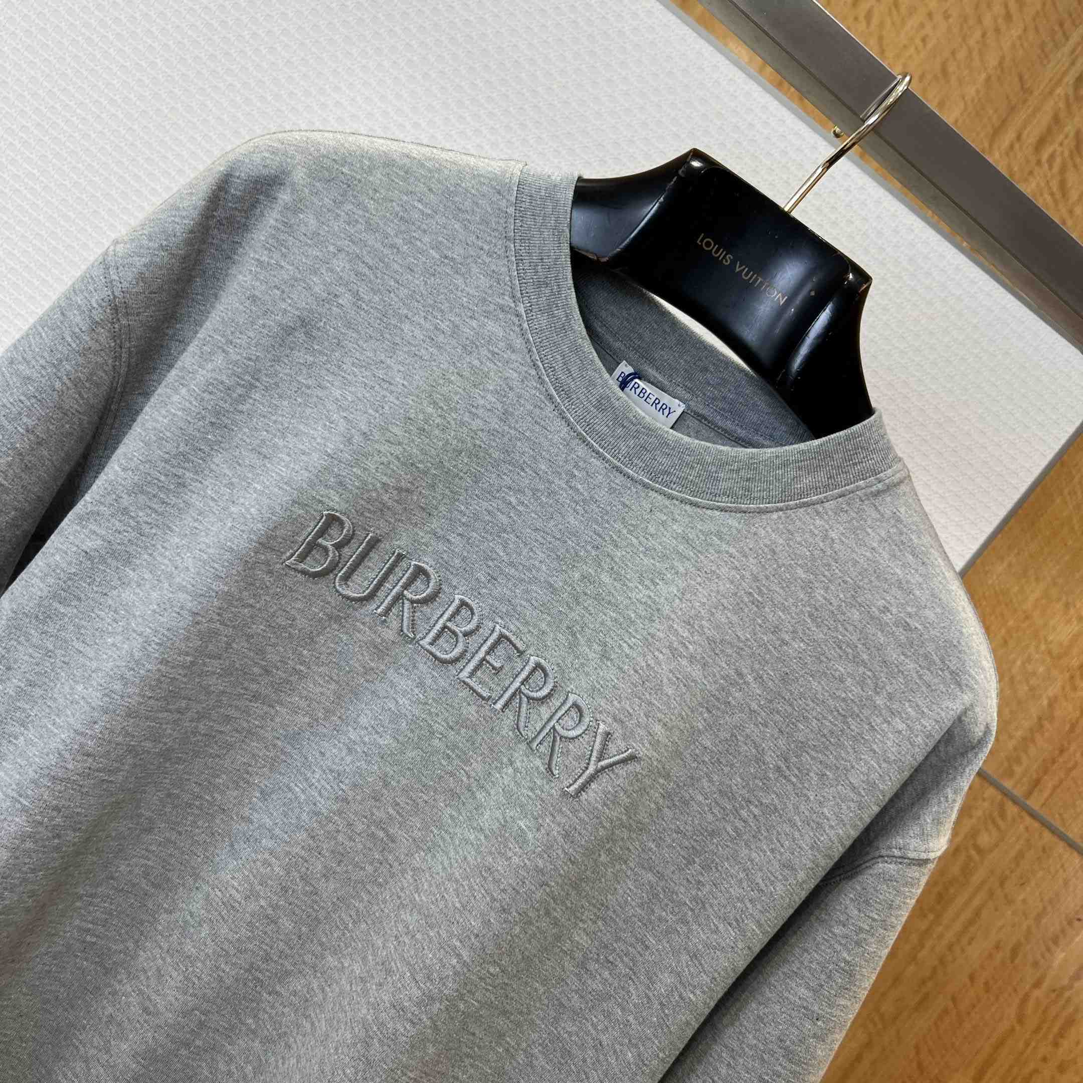 Burberry Logo Cotton T-shirt - DesignerGu
