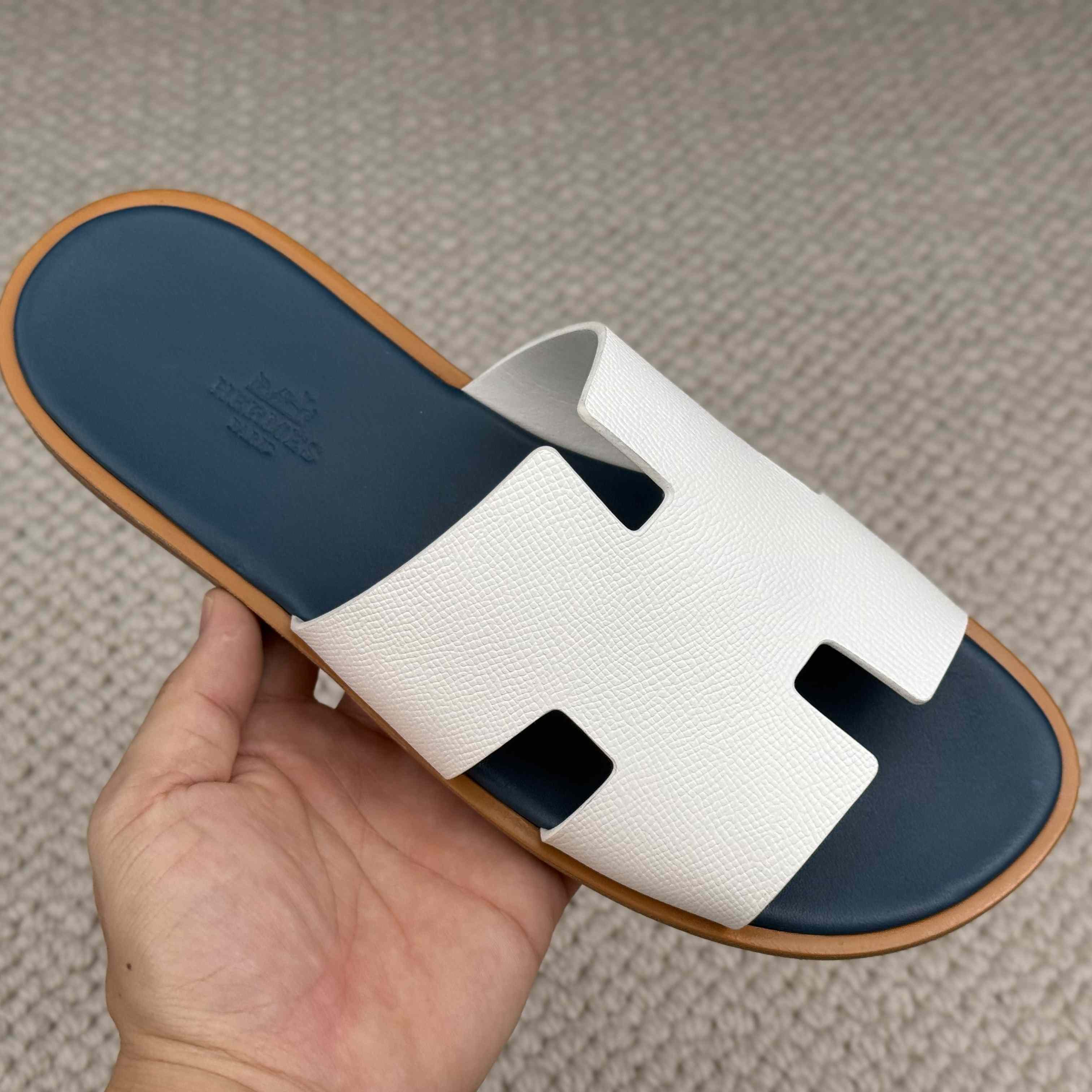 Hermes Izmir Sandal - DesignerGu