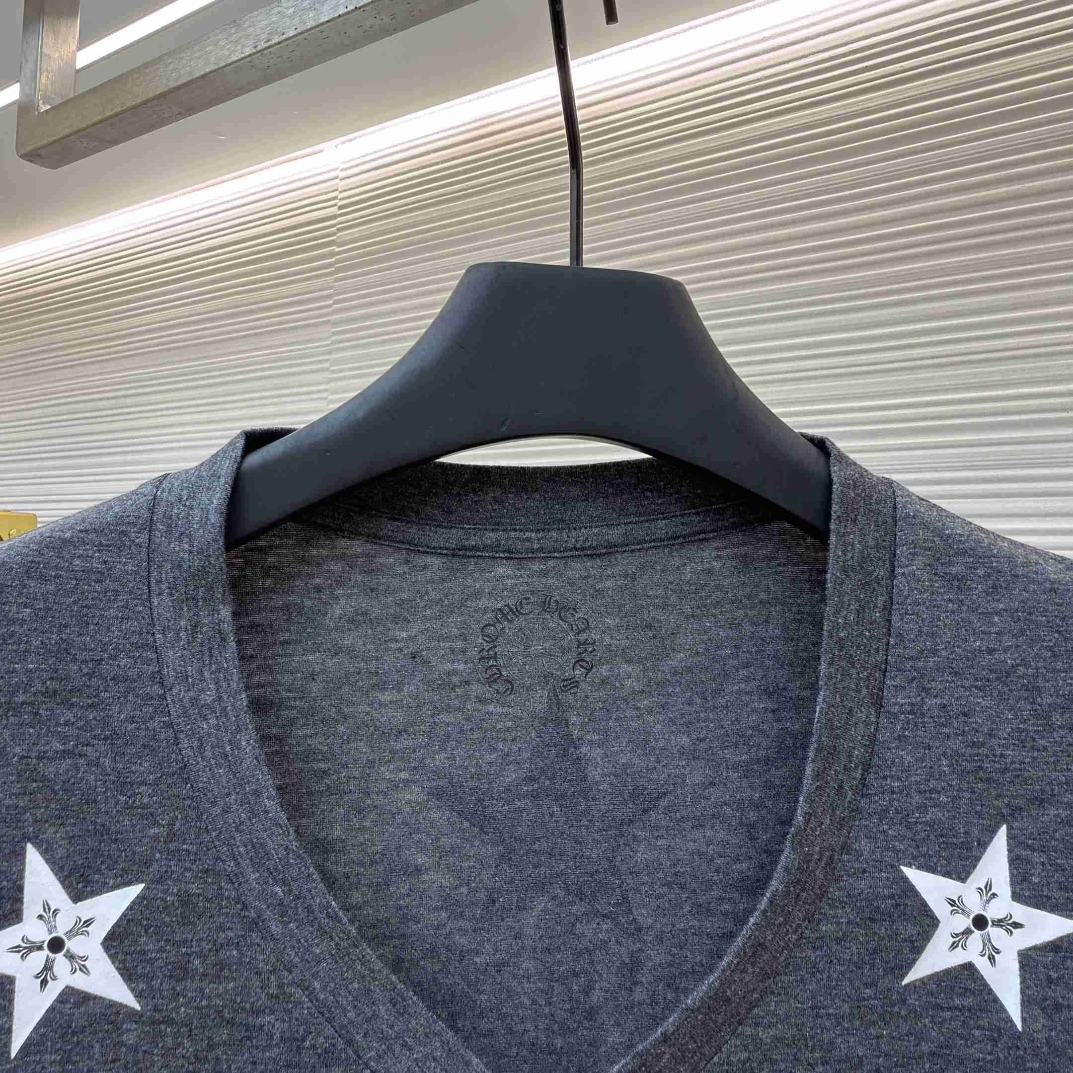 Chrome Hearts Multi-Star V-Neck T-Shirt - Grey  - DesignerGu