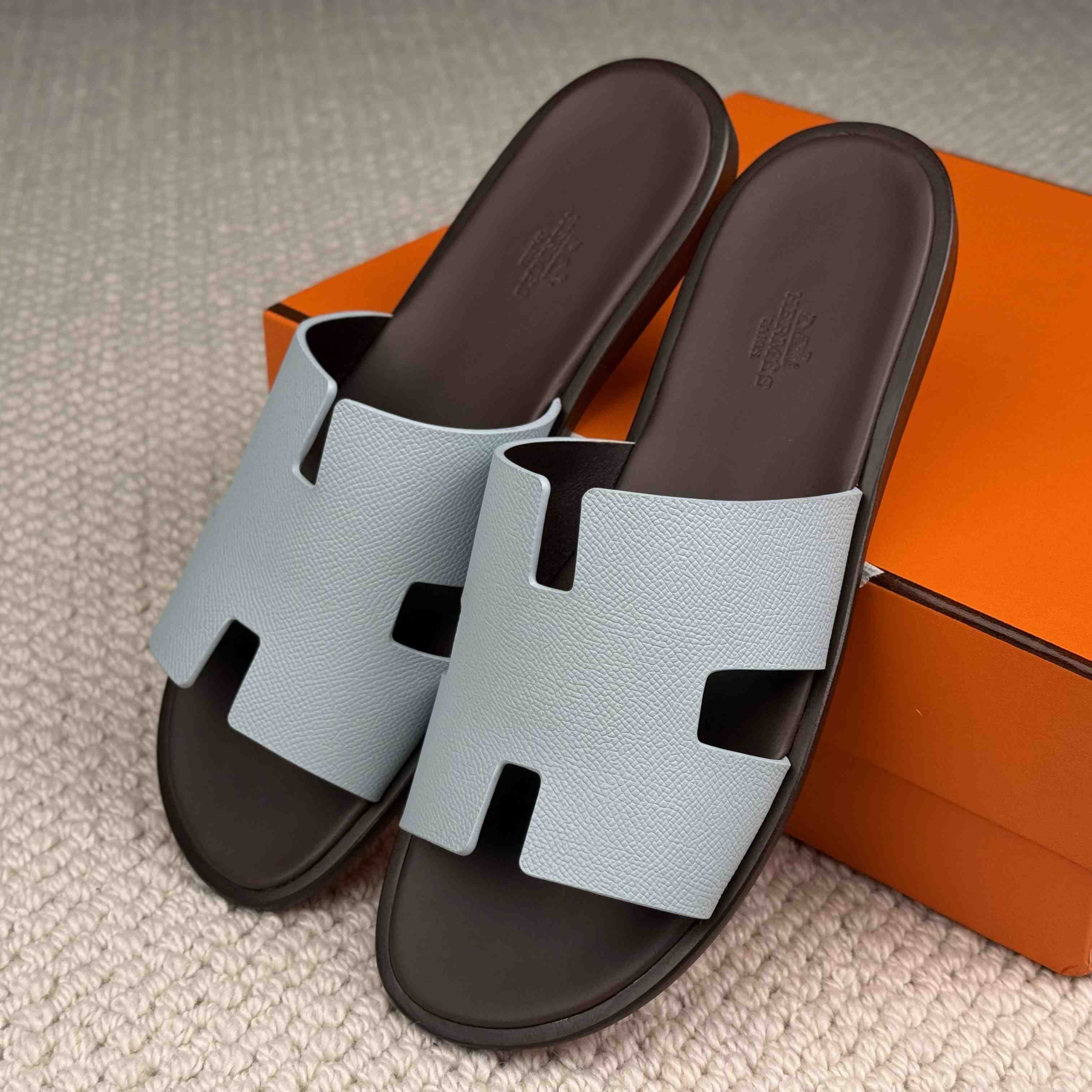 Hermes Izmir Sandal - DesignerGu