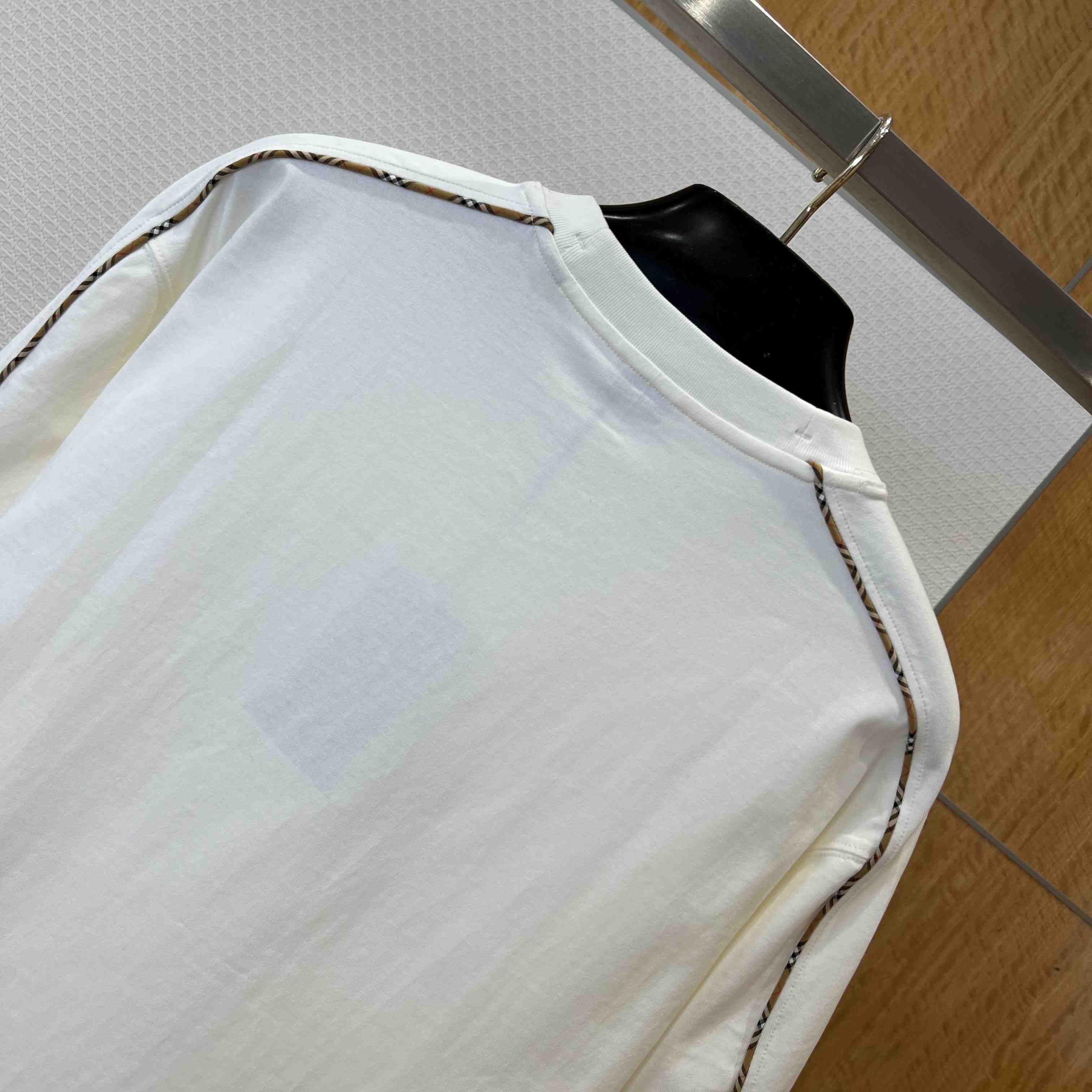 Burberry Check Piping Cotton T-shirt - DesignerGu