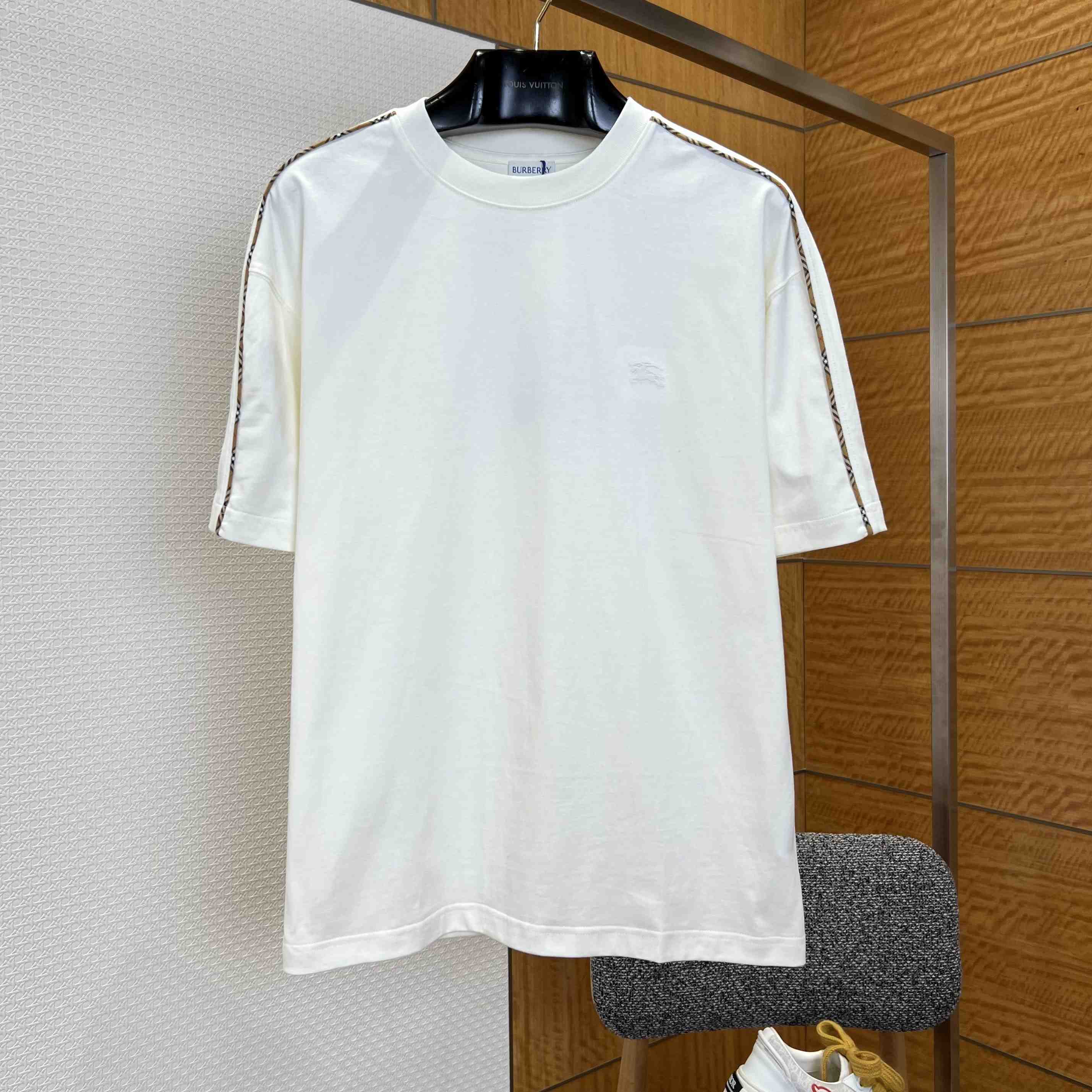Burberry Check Piping Cotton T-shirt - DesignerGu