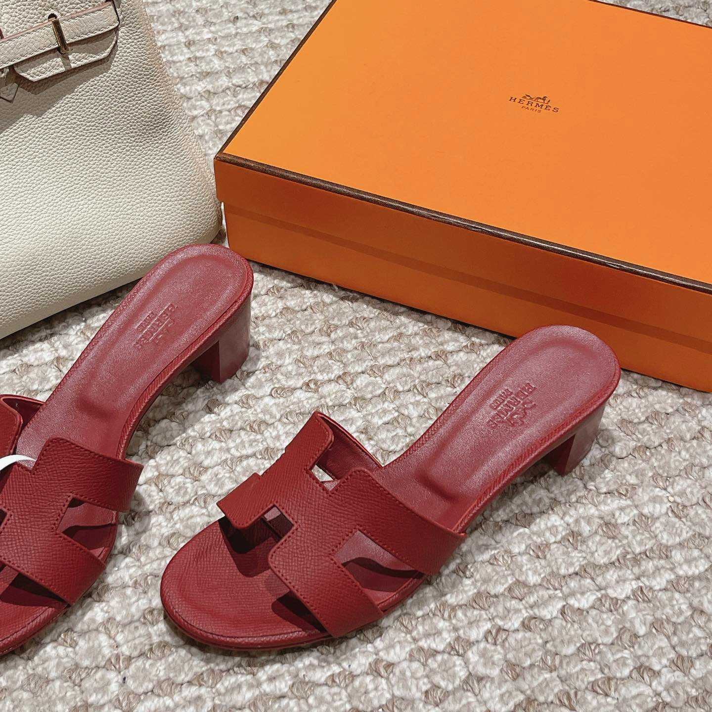 Hermes Oasis Sandal - DesignerGu