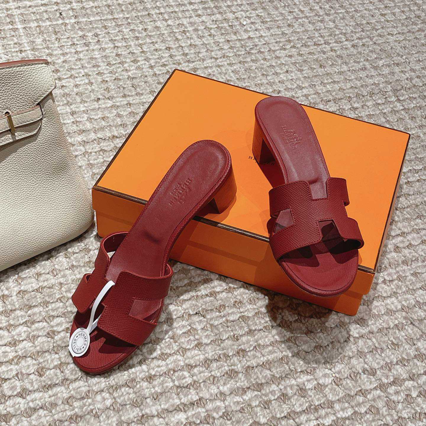 Hermes Oasis Sandal - DesignerGu