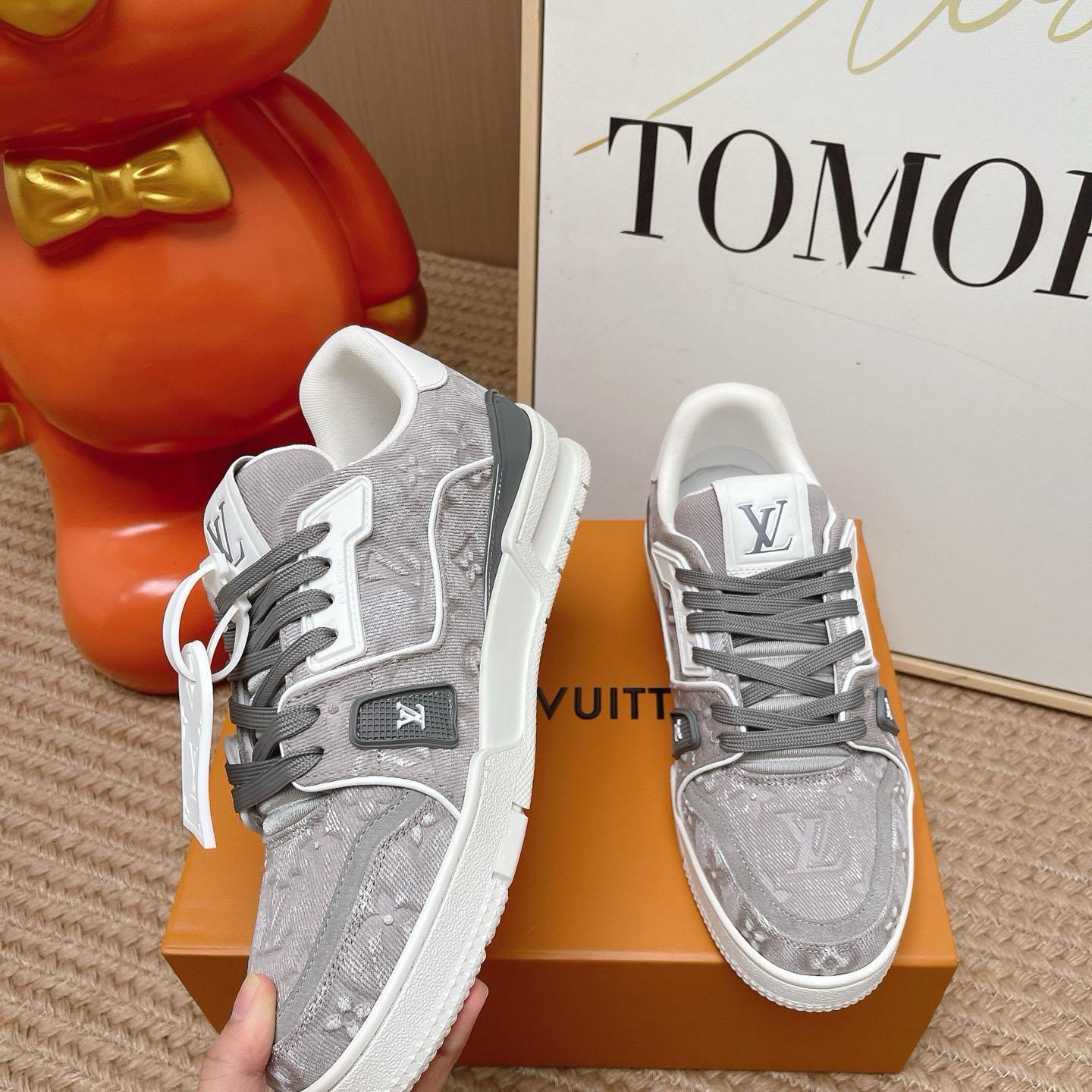 Louis Vuitton LV Trainer Sneaker 1AKBCE - DesignerGu