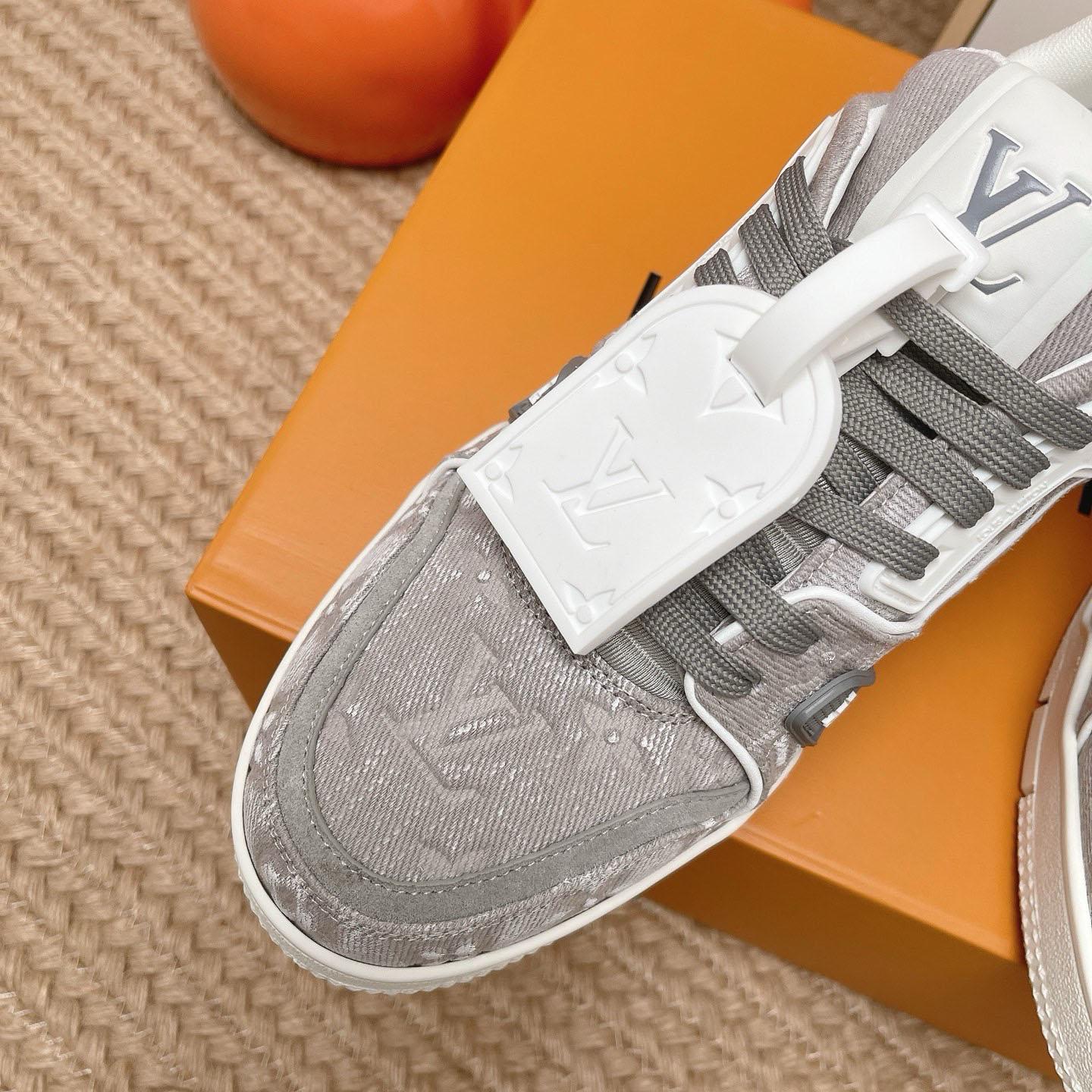 Louis Vuitton LV Trainer Sneaker 1AKBCE - DesignerGu