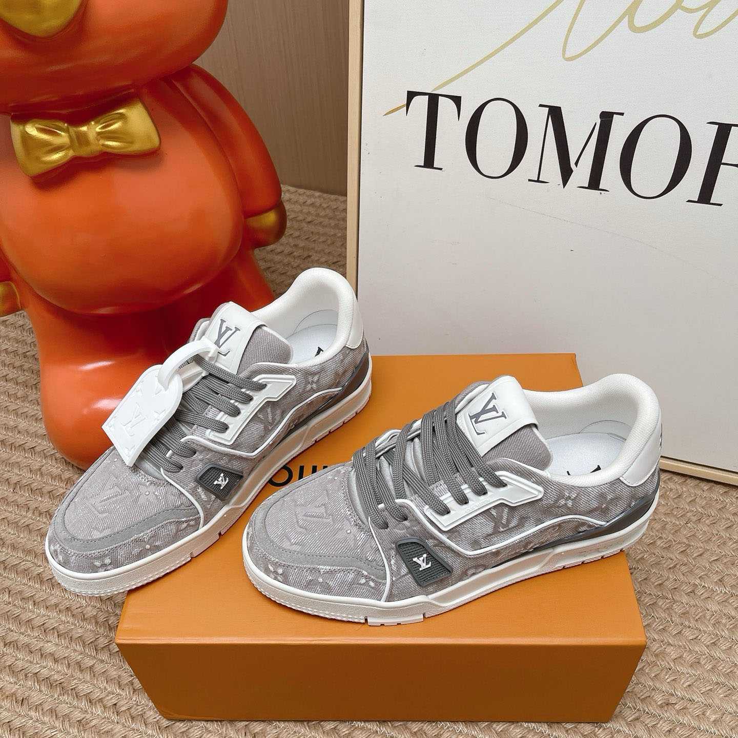Louis Vuitton LV Trainer Sneaker 1AKBCE - DesignerGu