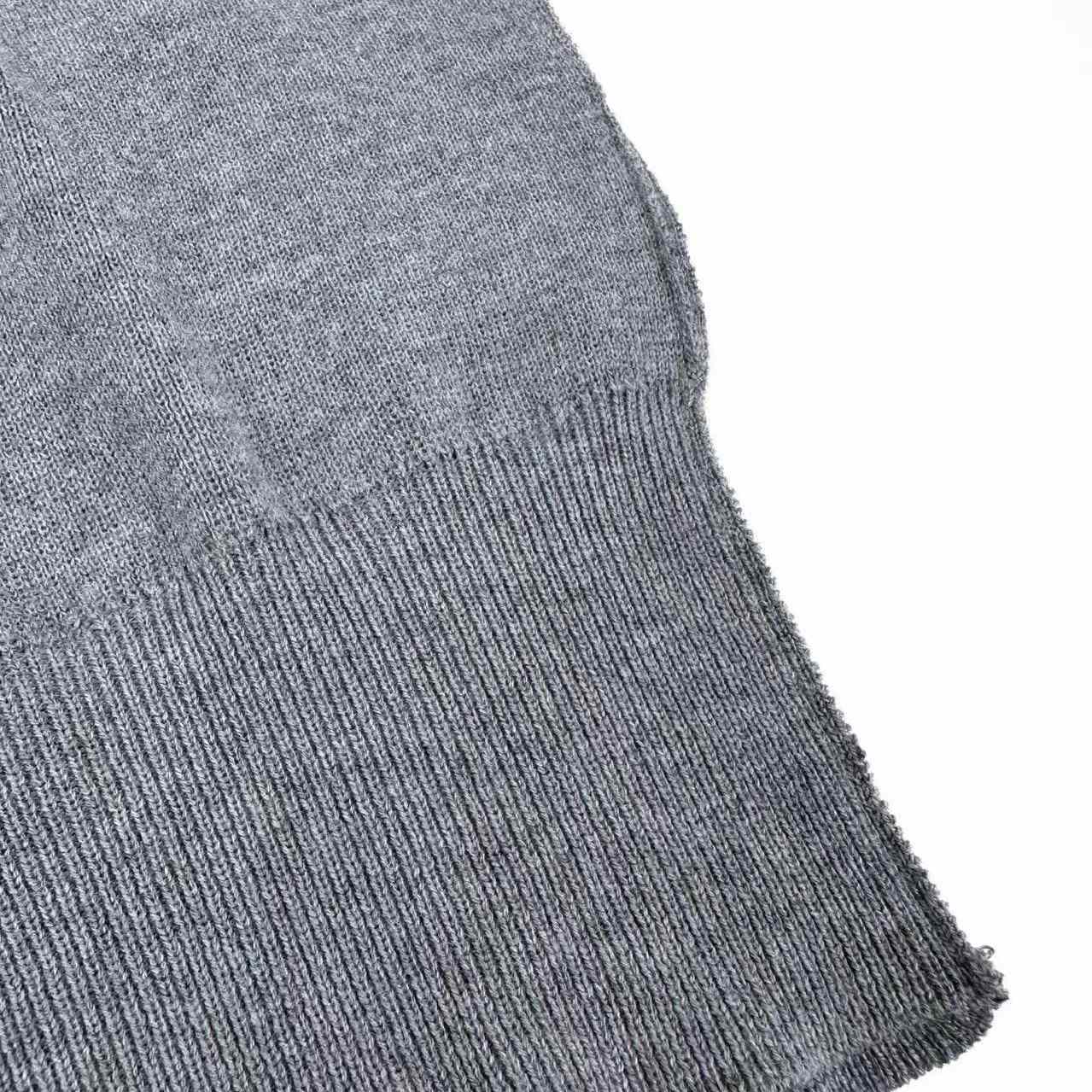 Burberry Cashmere Top - DesignerGu