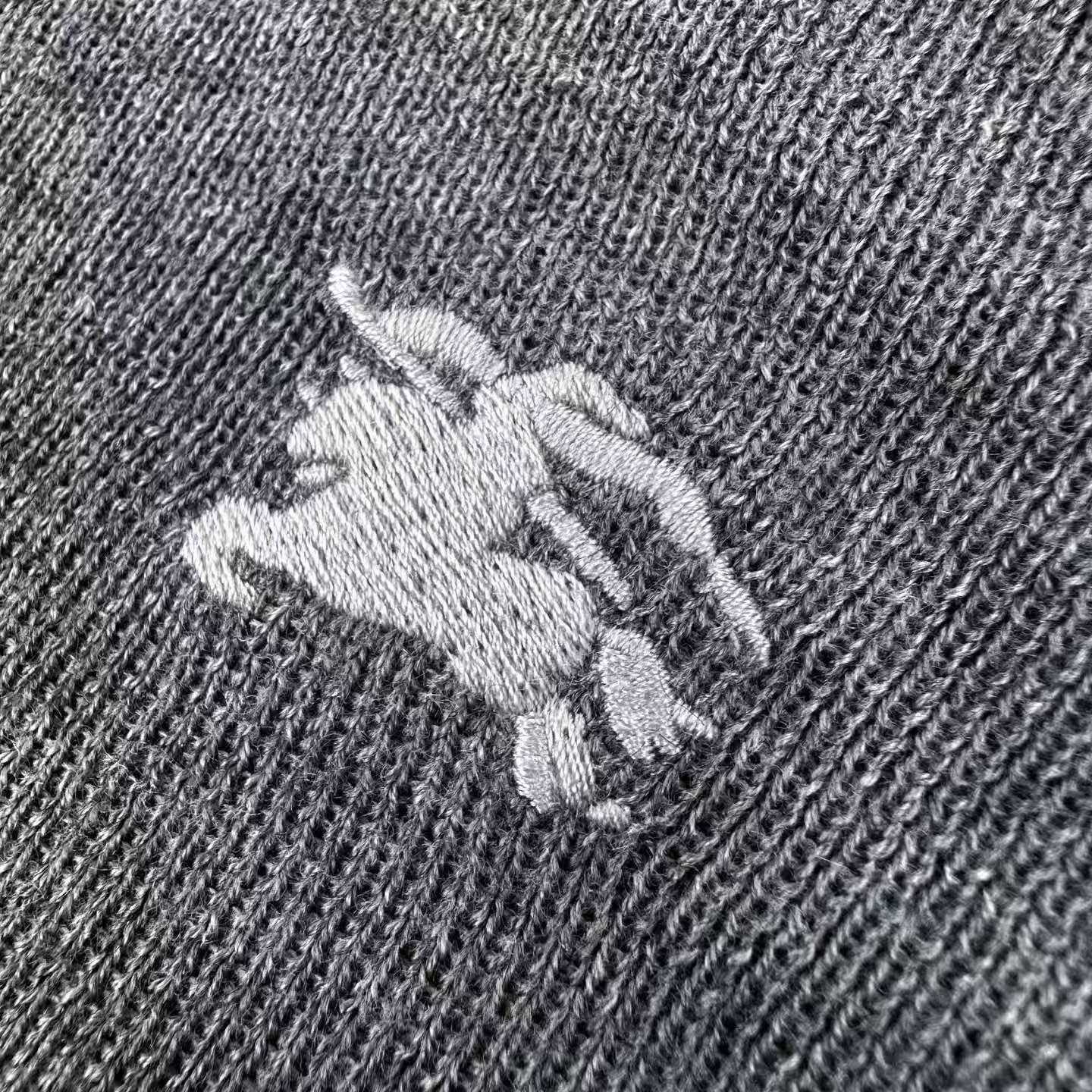 Burberry Cashmere Top - DesignerGu