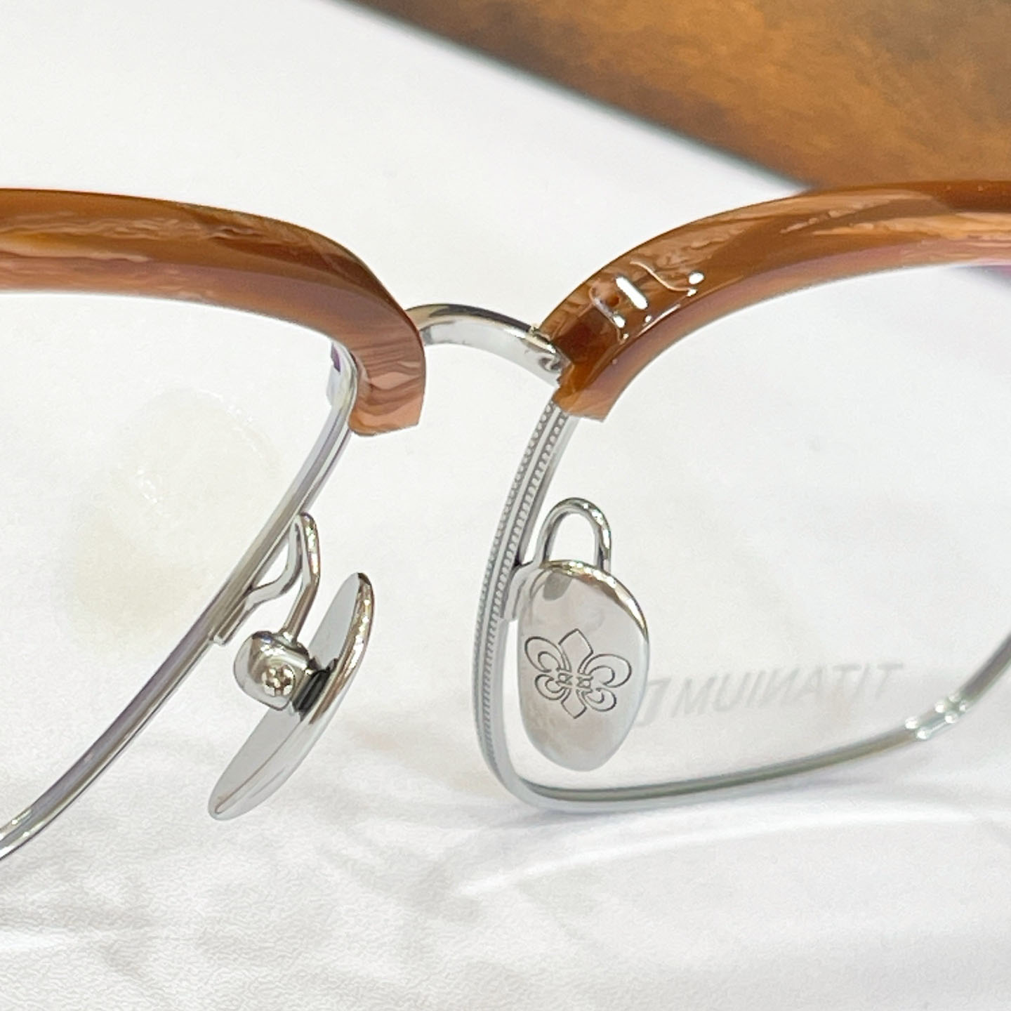 Chrome Hearts CH8342 Sunglasses - DesignerGu