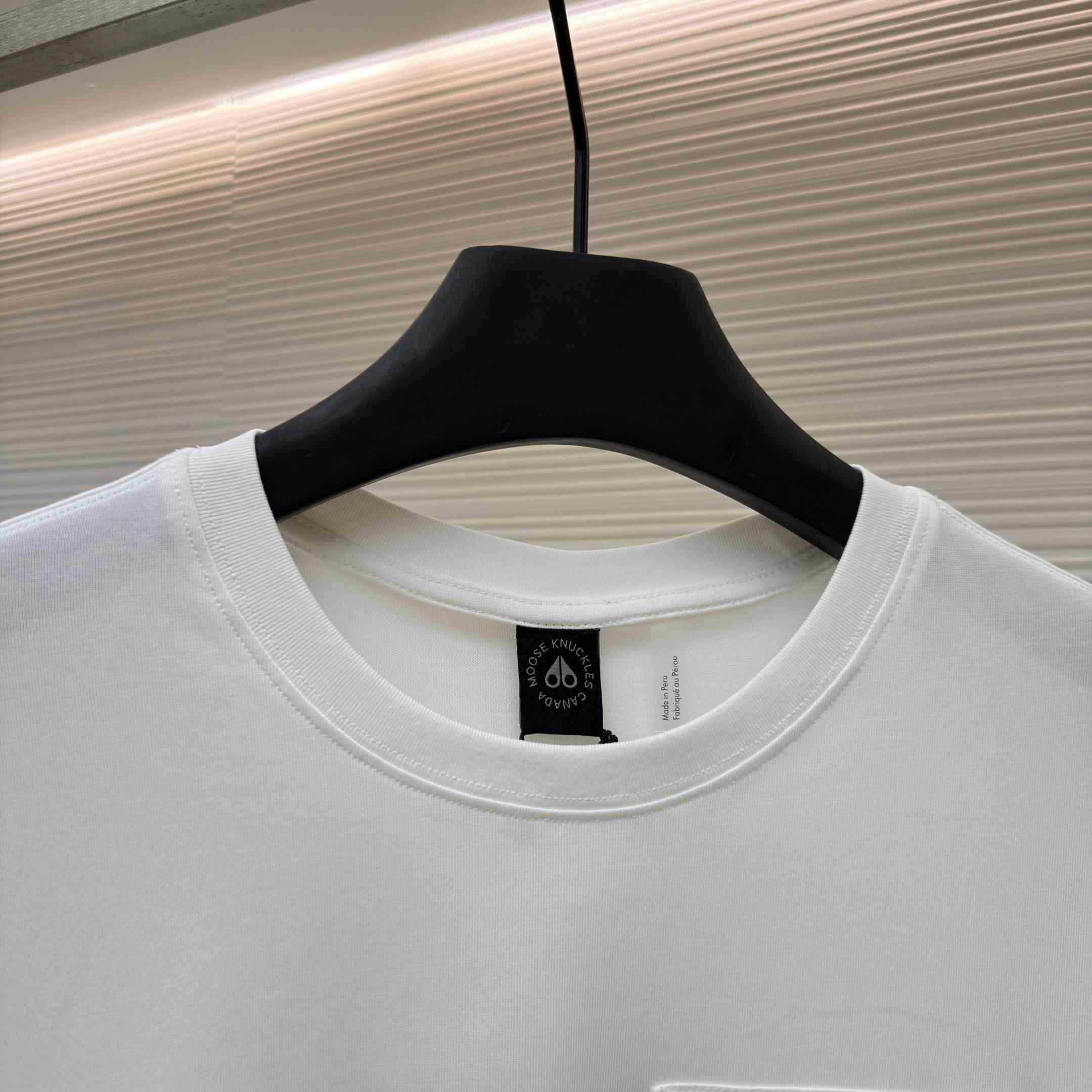 Moose Knuckles T-shirt With Pocket - DesignerGu