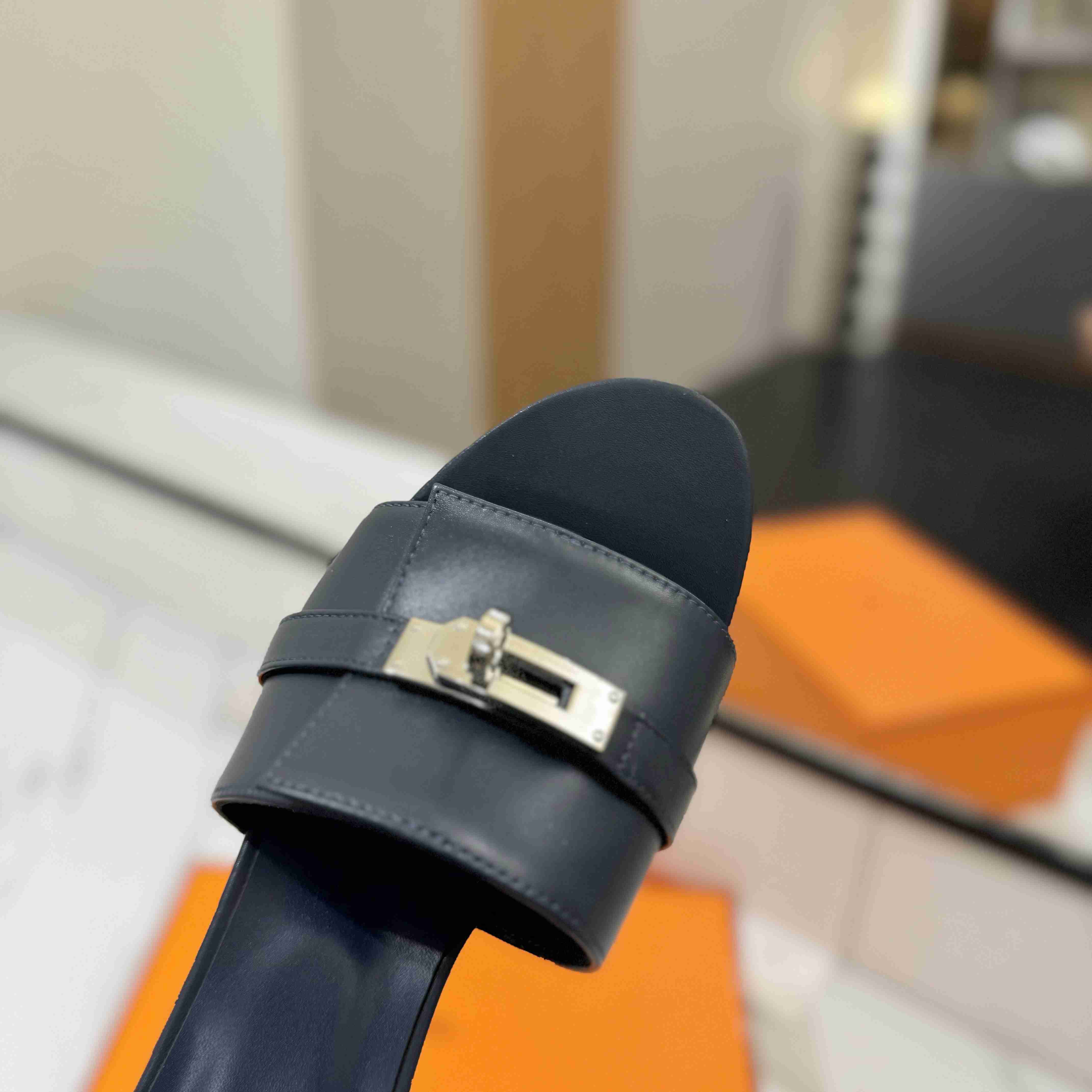Hermes Gigi 50 Sandal - DesignerGu