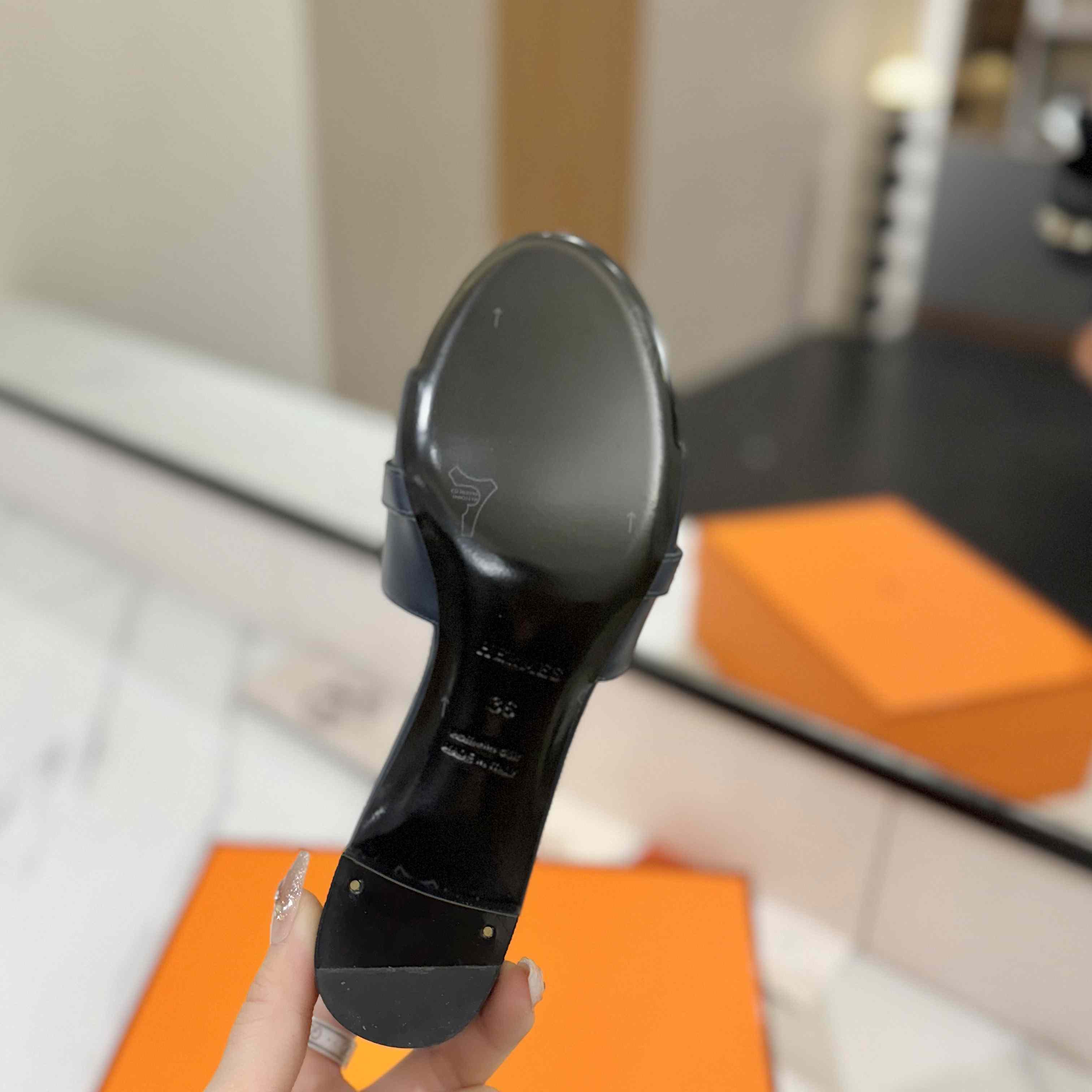 Hermes Gigi 50 Sandal - DesignerGu