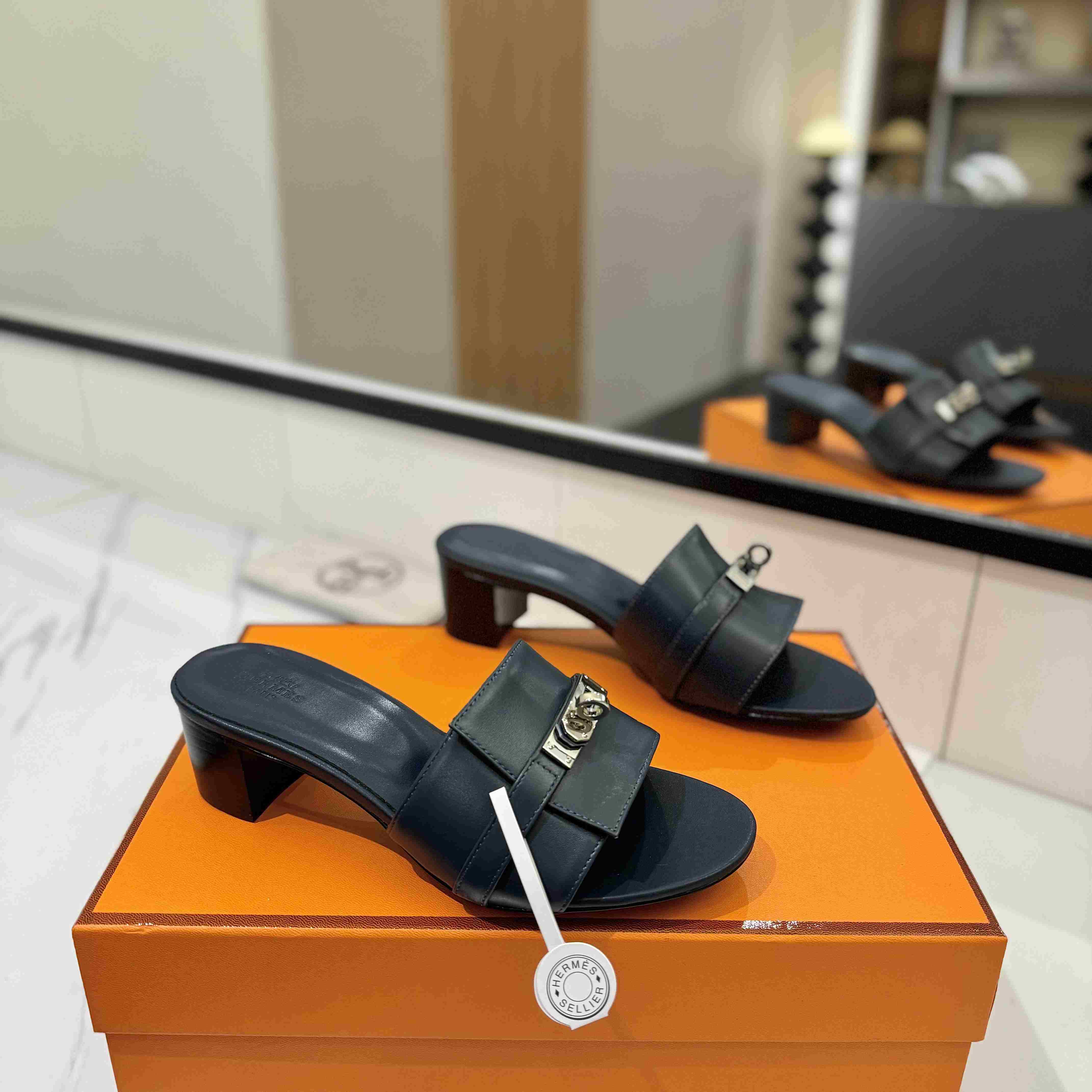 Hermes Gigi 50 Sandal - DesignerGu
