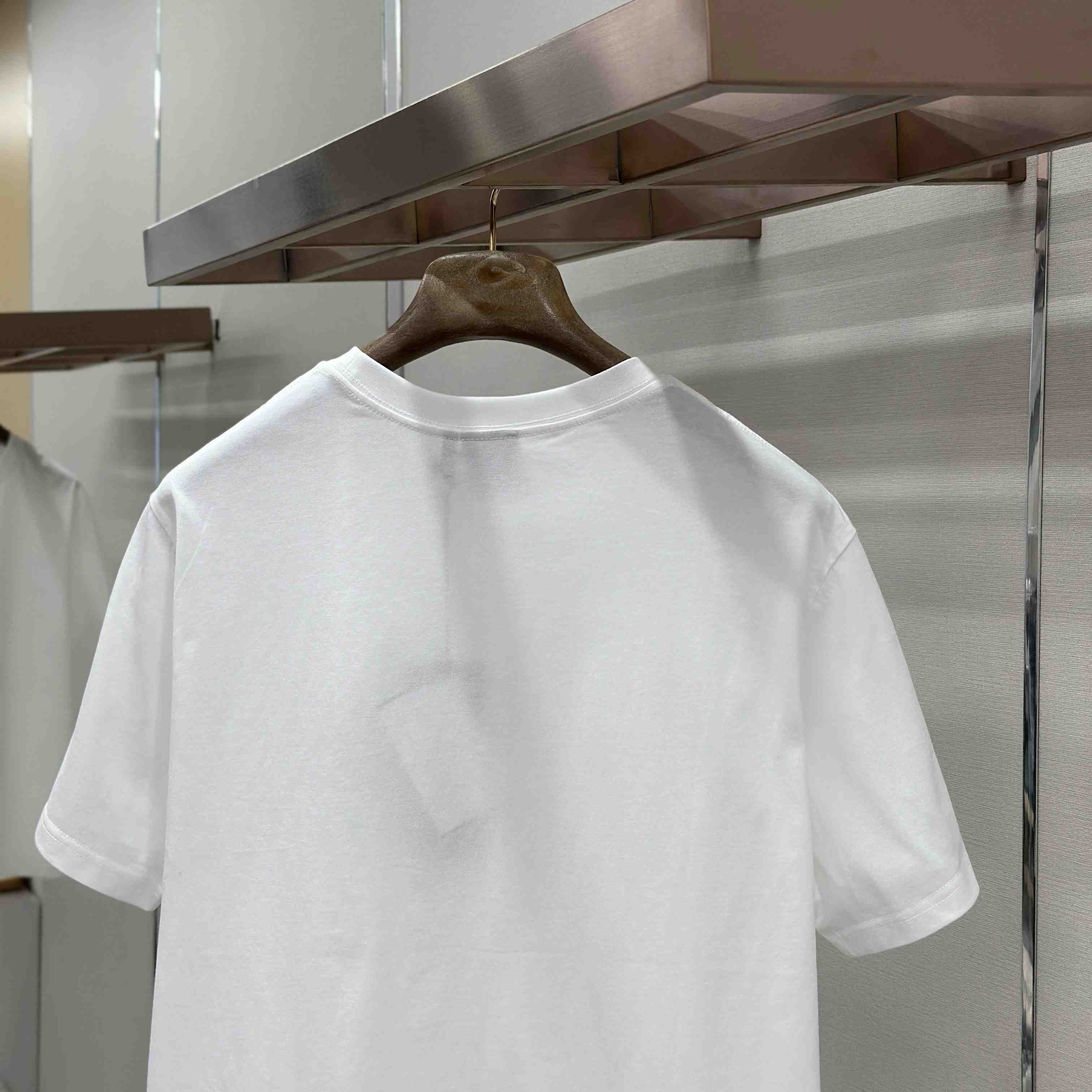 Dior T-Shirt With Dior Secret Garden Motif, Relaxed Fit - DesignerGu