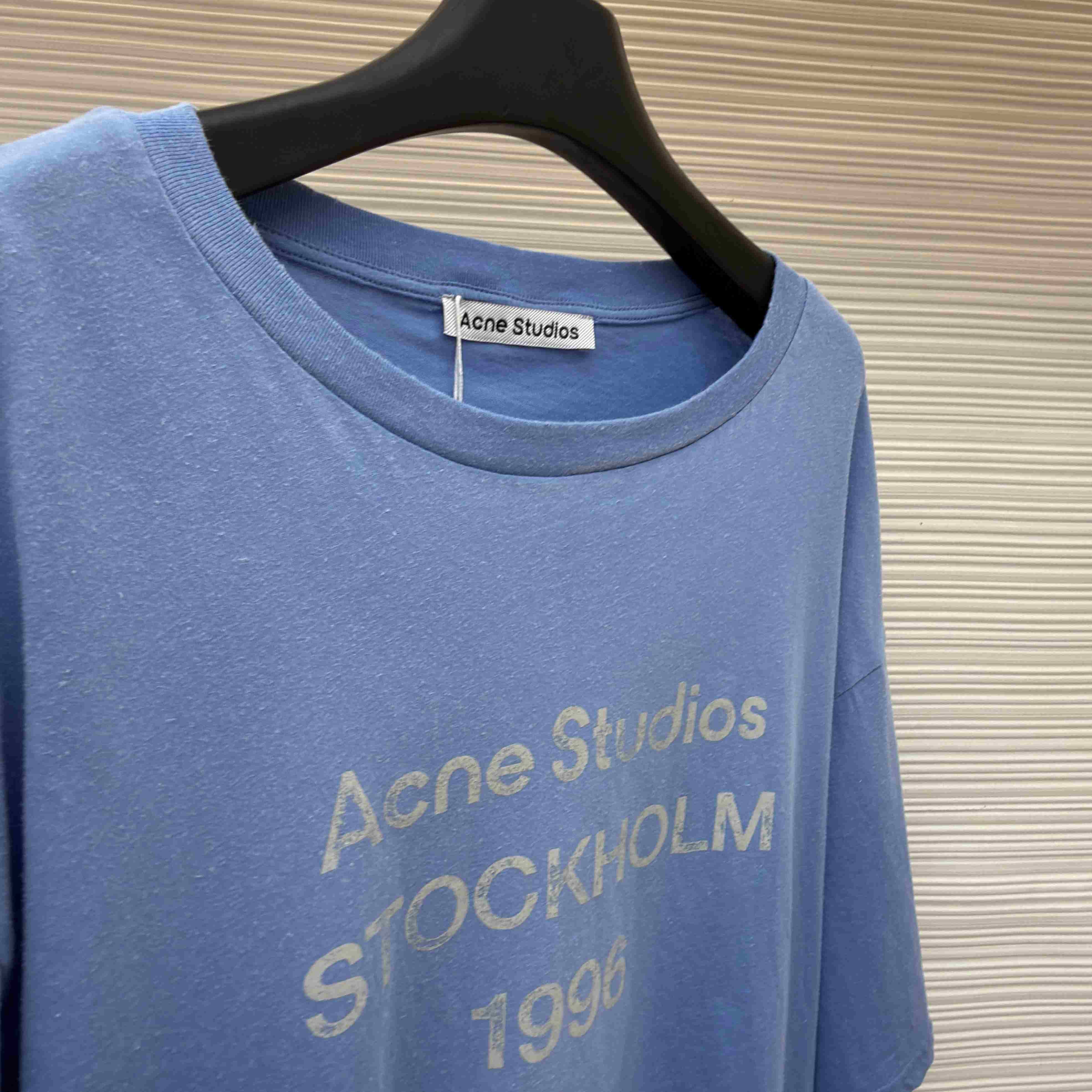 Acne Studios  Sprayed Logo T-shirt - DesignerGu