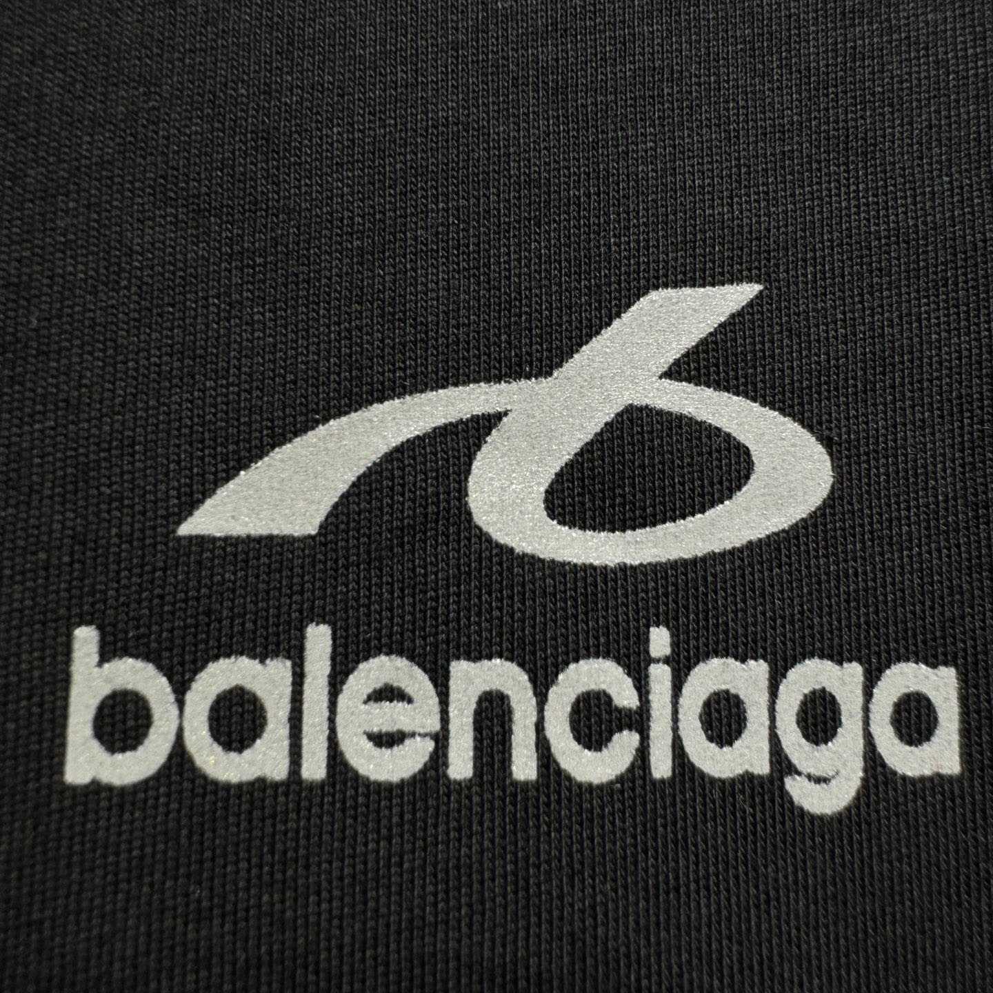 Balenciaga Bodies Medium Fit T-shirt In Black - DesignerGu