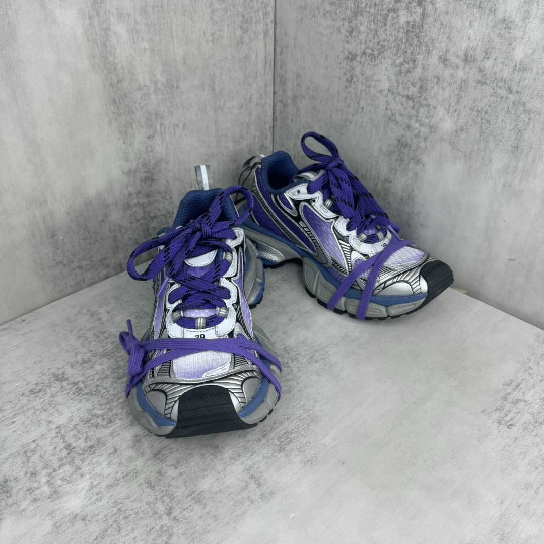 Balenciaga 3xl Gradient Sneakers - DesignerGu