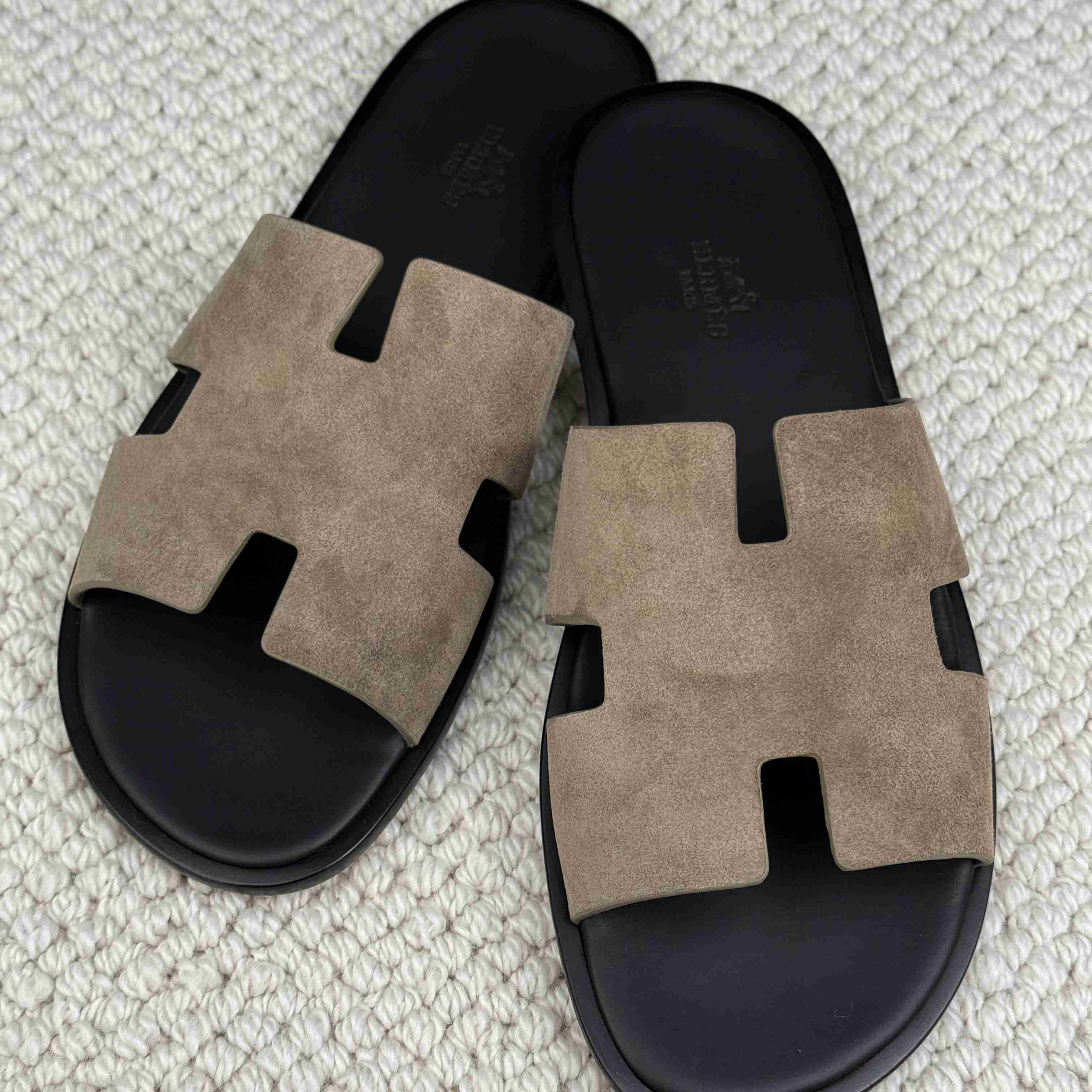Hermes Izmir Sandal - DesignerGu