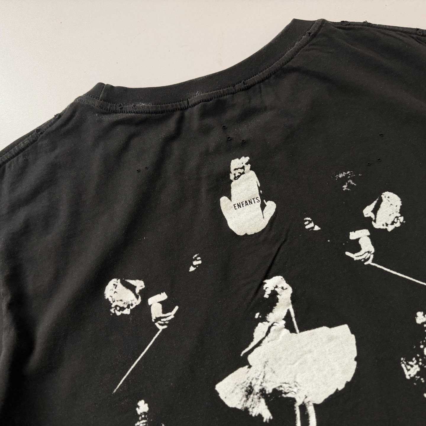 Enfants Riches Déprimés BED OF NAILS T-SHIRT - DesignerGu