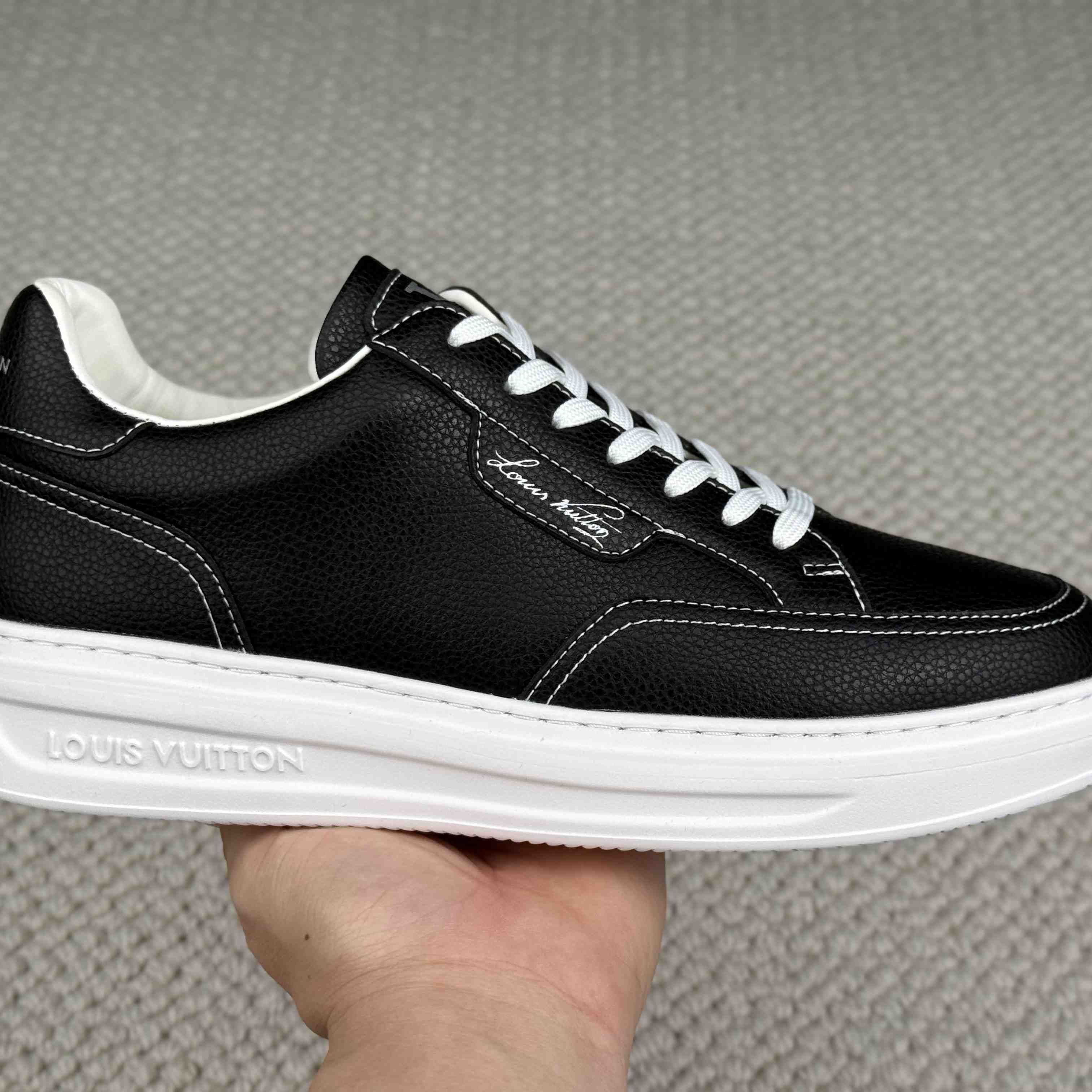 Louis Vuitton Beverly Hills Sneaker 1AJ834 - DesignerGu