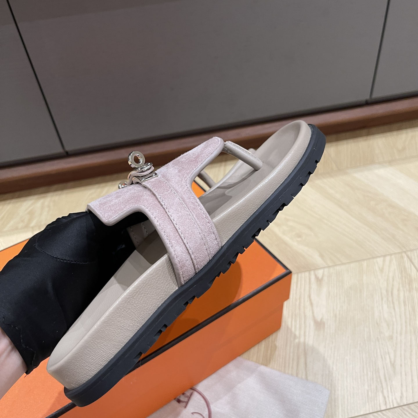 Hermes Empire Sandal - DesignerGu