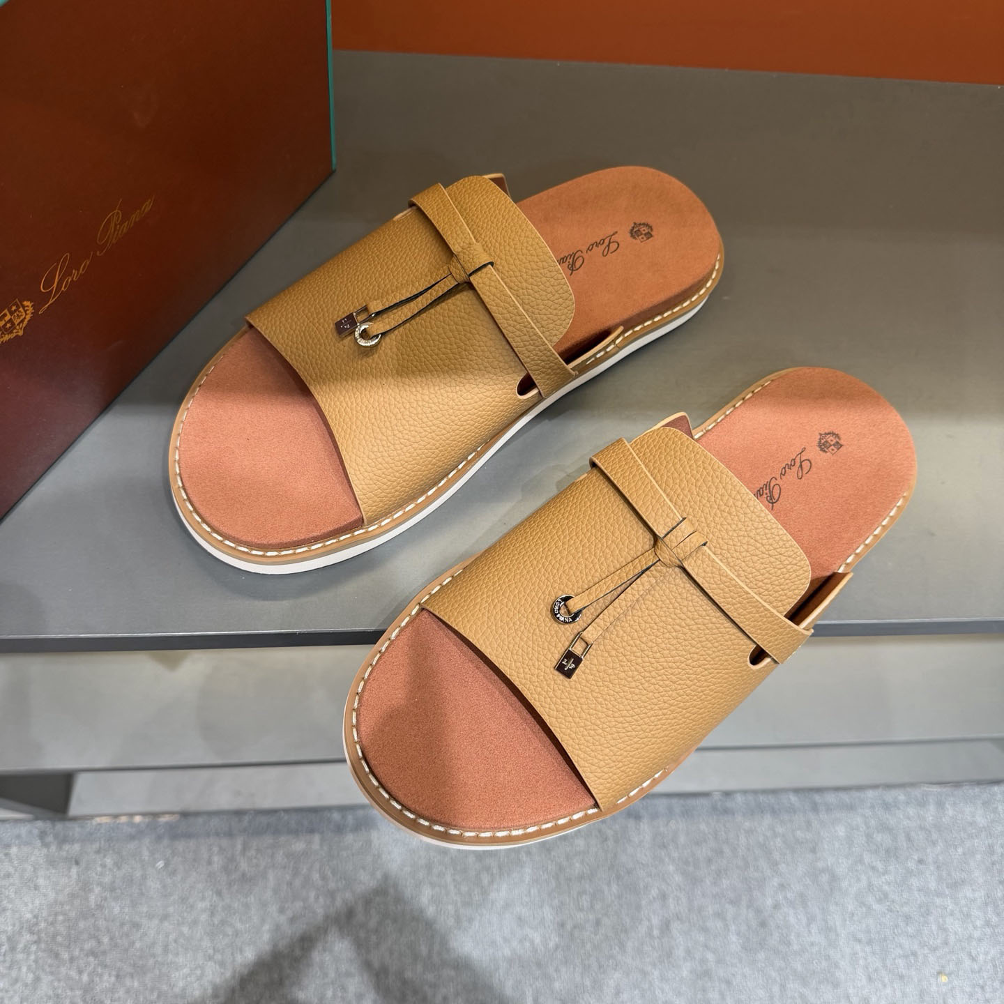 Loro Piana 