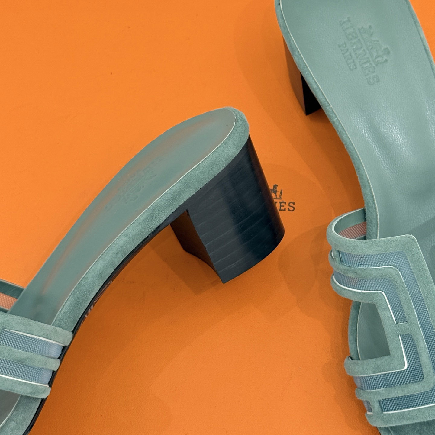 Hermes Oasis Sandal - DesignerGu