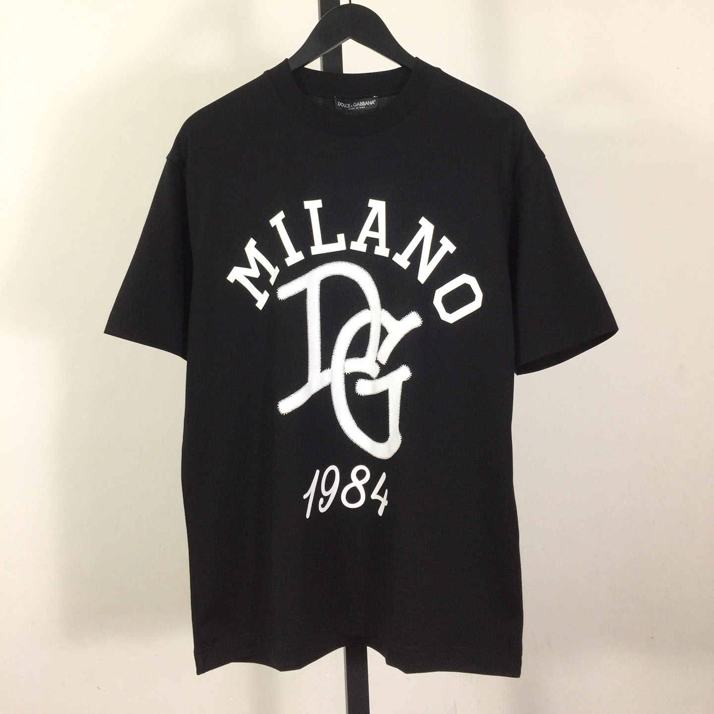 Dolce & Gabbana T-shirt With DG Logo Embroidery - DesignerGu