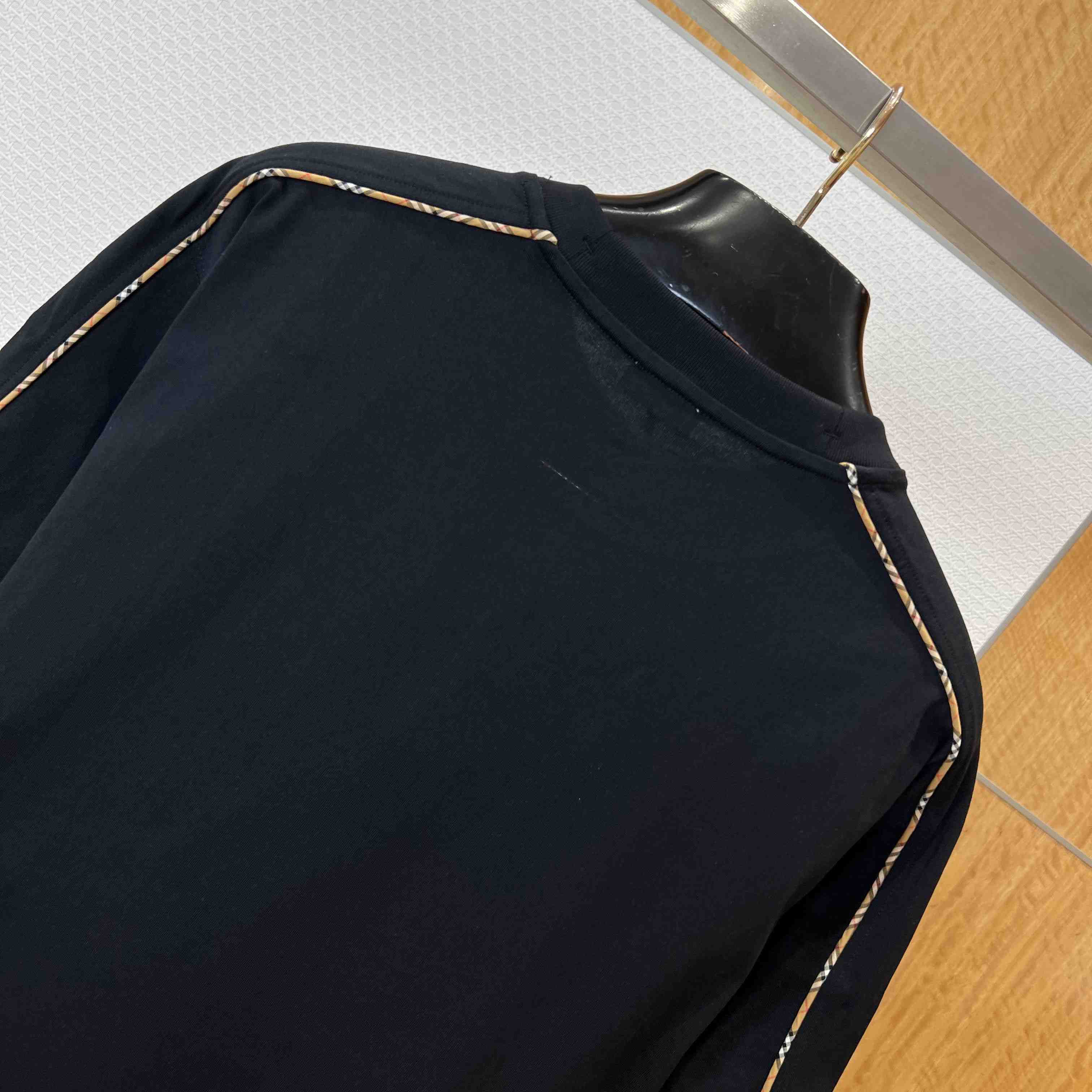 Burberry Check Piping Cotton T-shirt - DesignerGu
