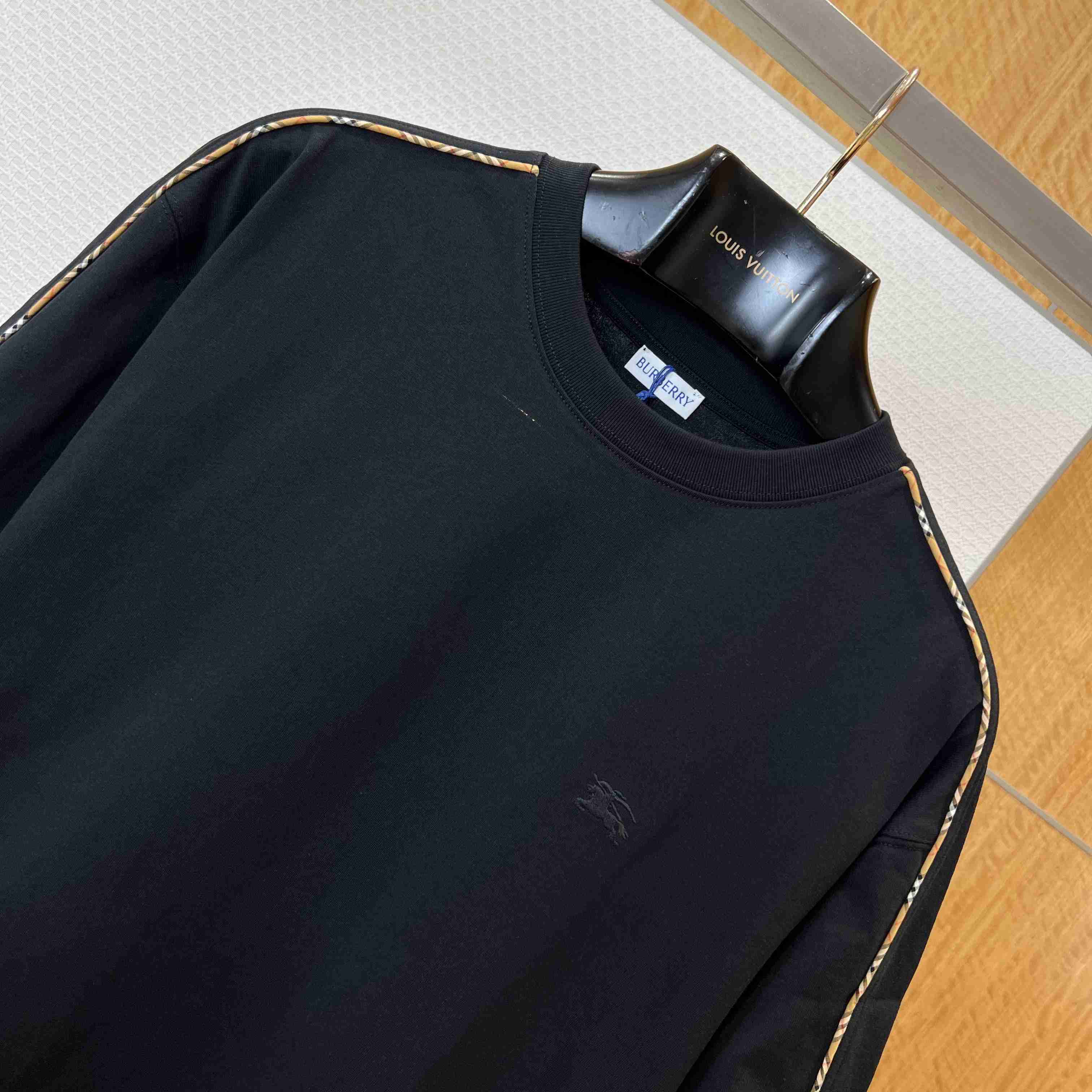 Burberry Check Piping Cotton T-shirt - DesignerGu