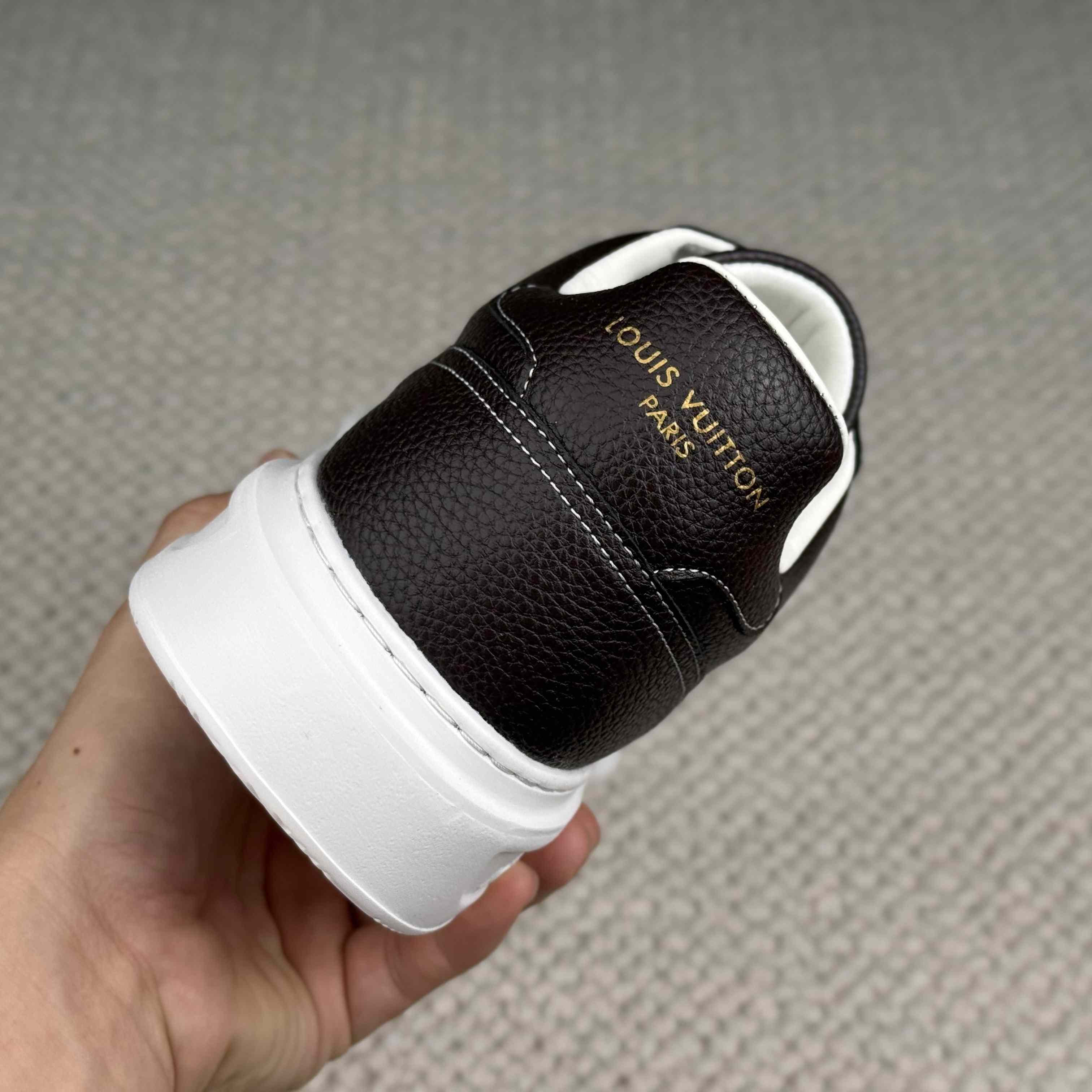 Louis Vuitton Beverly Hills Sneaker 1AJ870 - DesignerGu