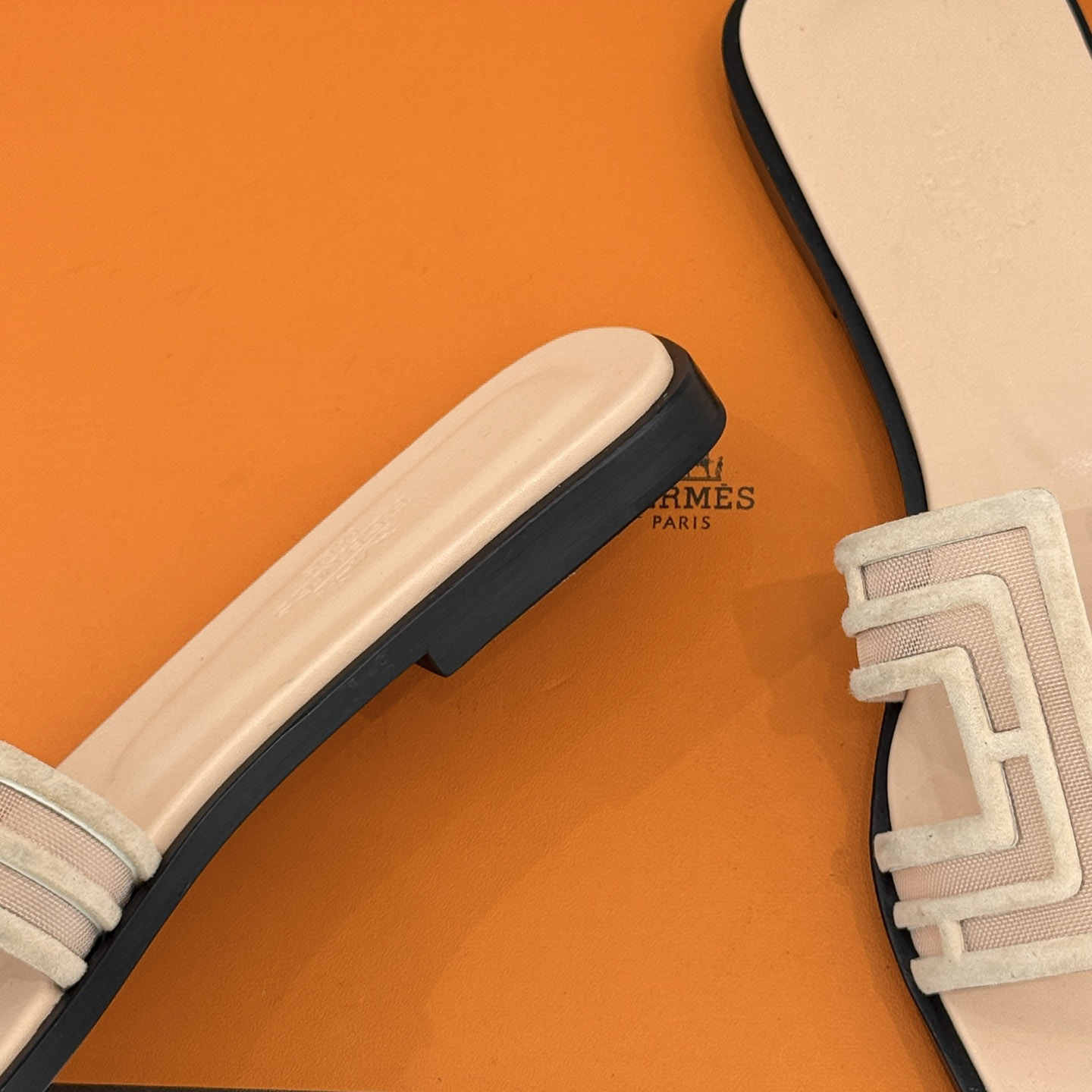 Hermes Oran Sandal - DesignerGu