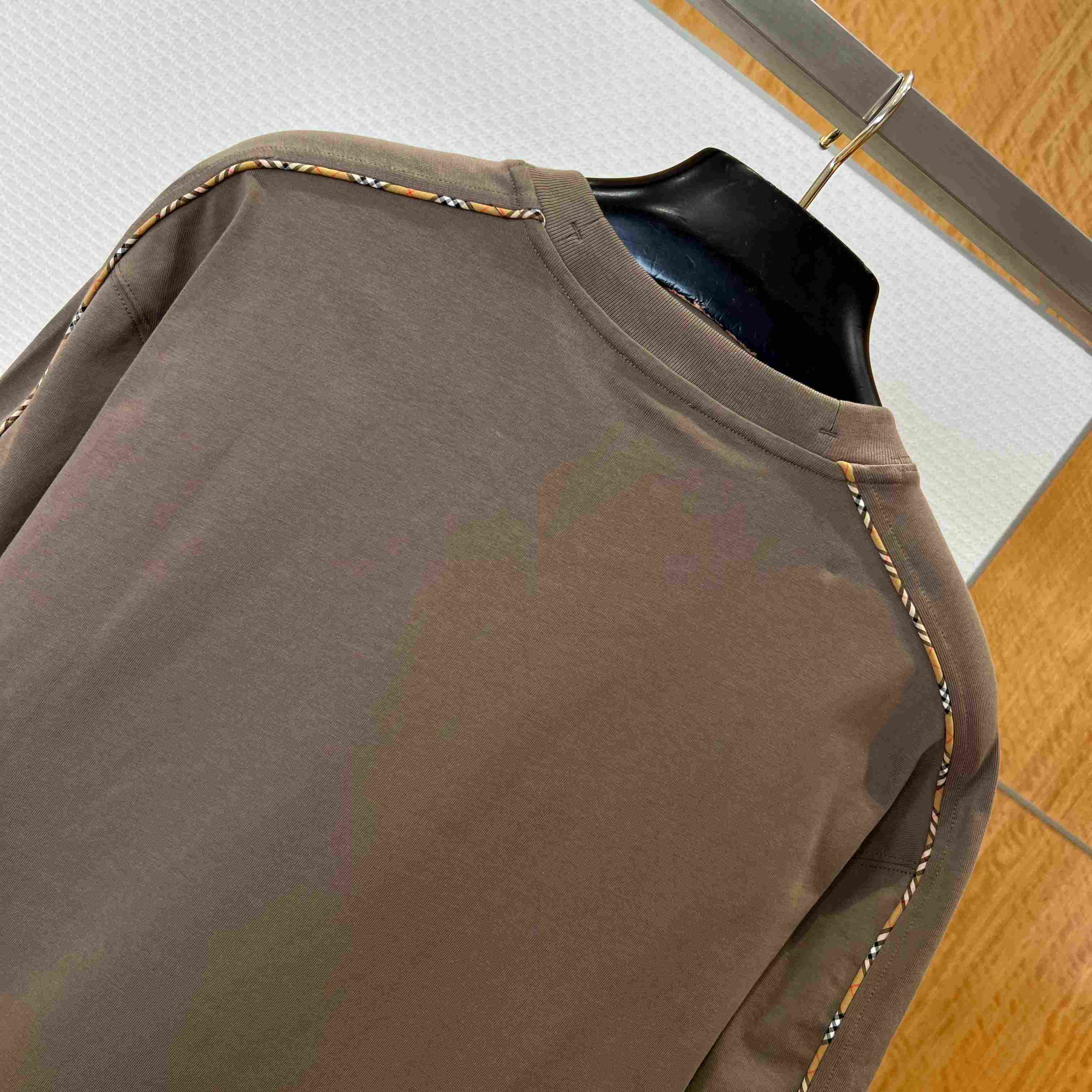 Burberry Check Piping Cotton T-shirt - DesignerGu