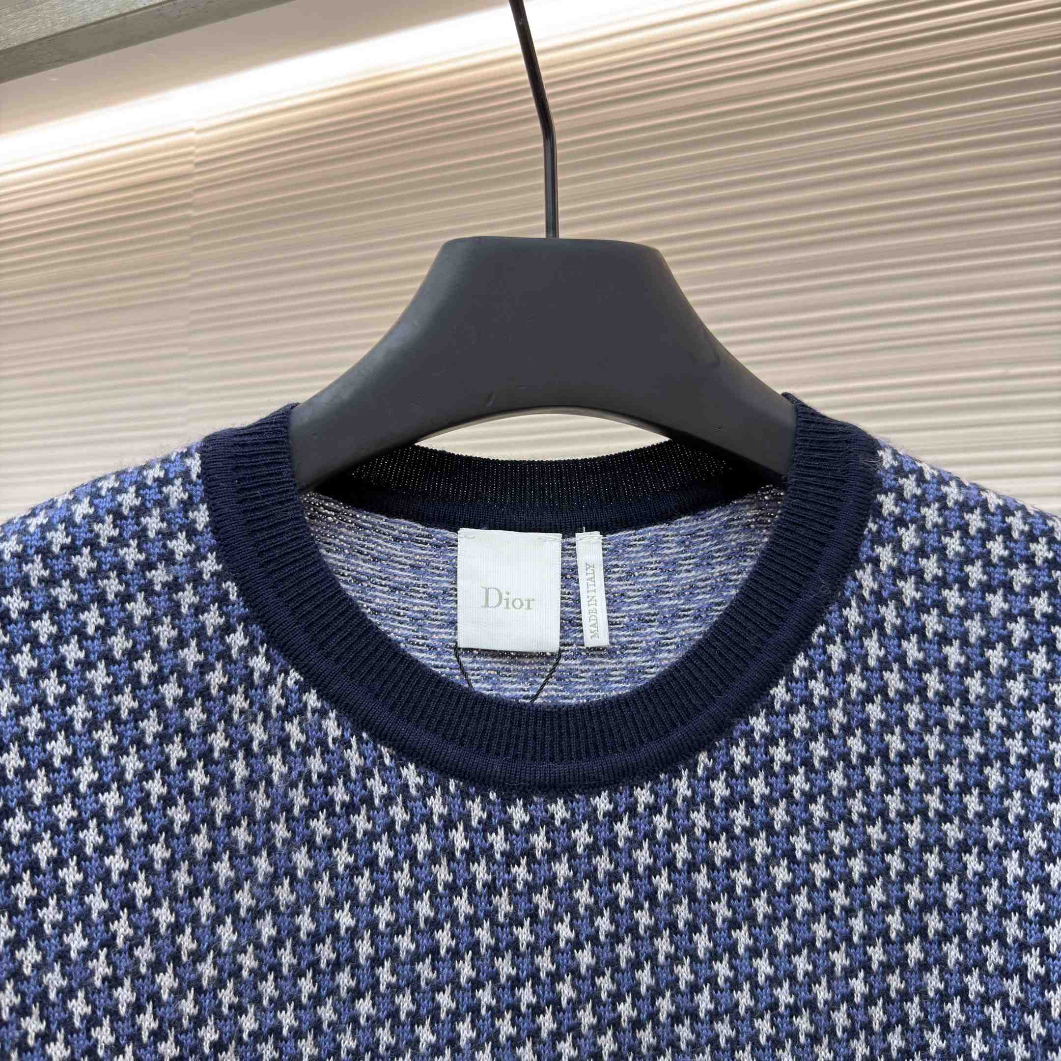  Dior Short-Sleeved Sweater - DesignerGu