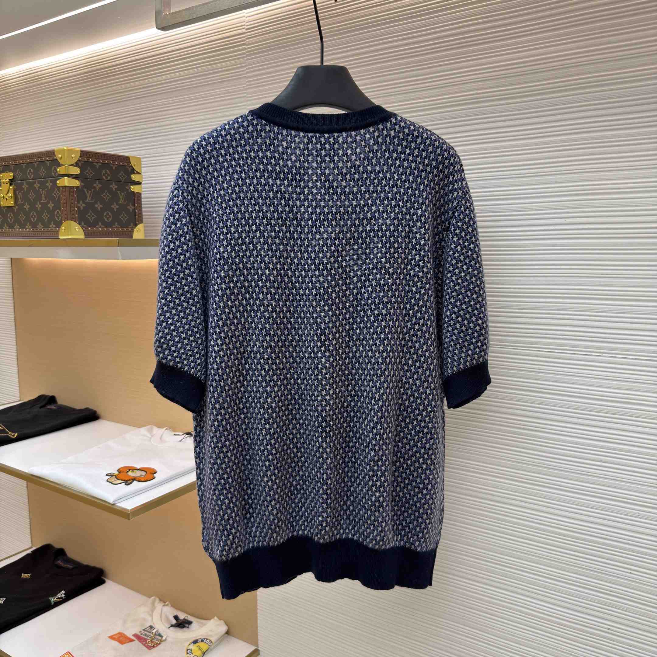  Dior Short-Sleeved Sweater - DesignerGu