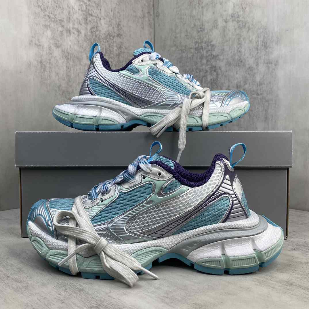  Balenciaga 3XL Sneaker 'Worn-Out - White Light Blue' - DesignerGu
