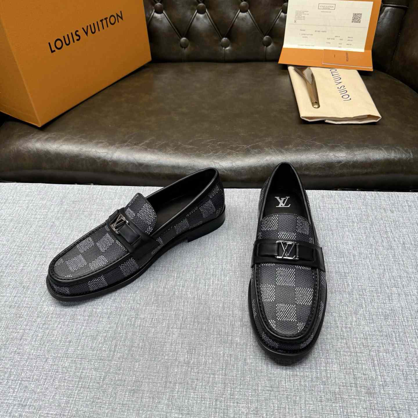 Louis Vuitton Major Loafer   1AKD0V - DesignerGu