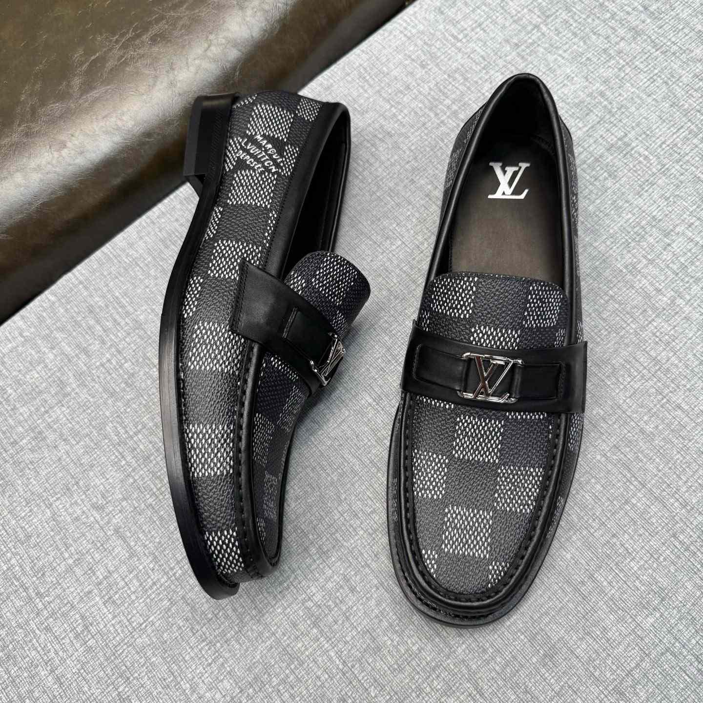 Louis Vuitton Major Loafer   1AKD0V - DesignerGu