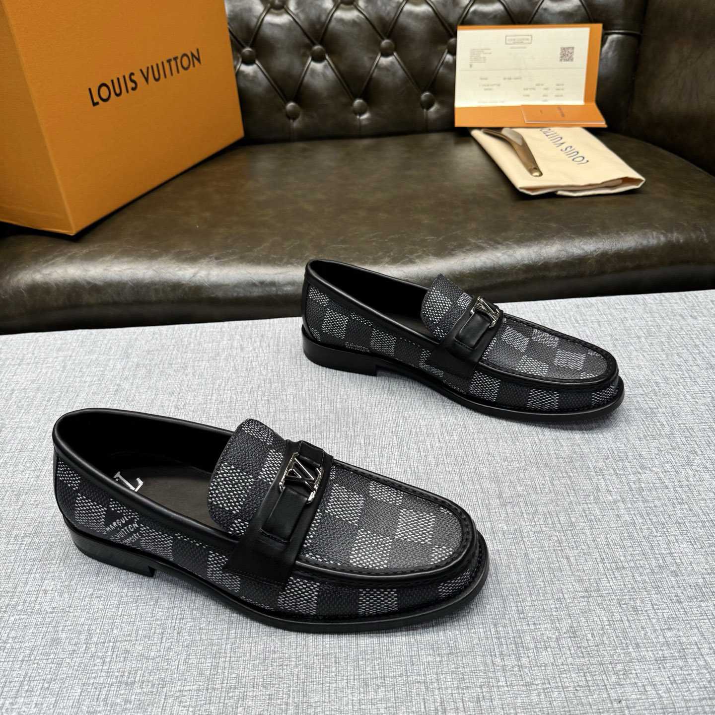 Louis Vuitton Major Loafer   1AKD0V - DesignerGu