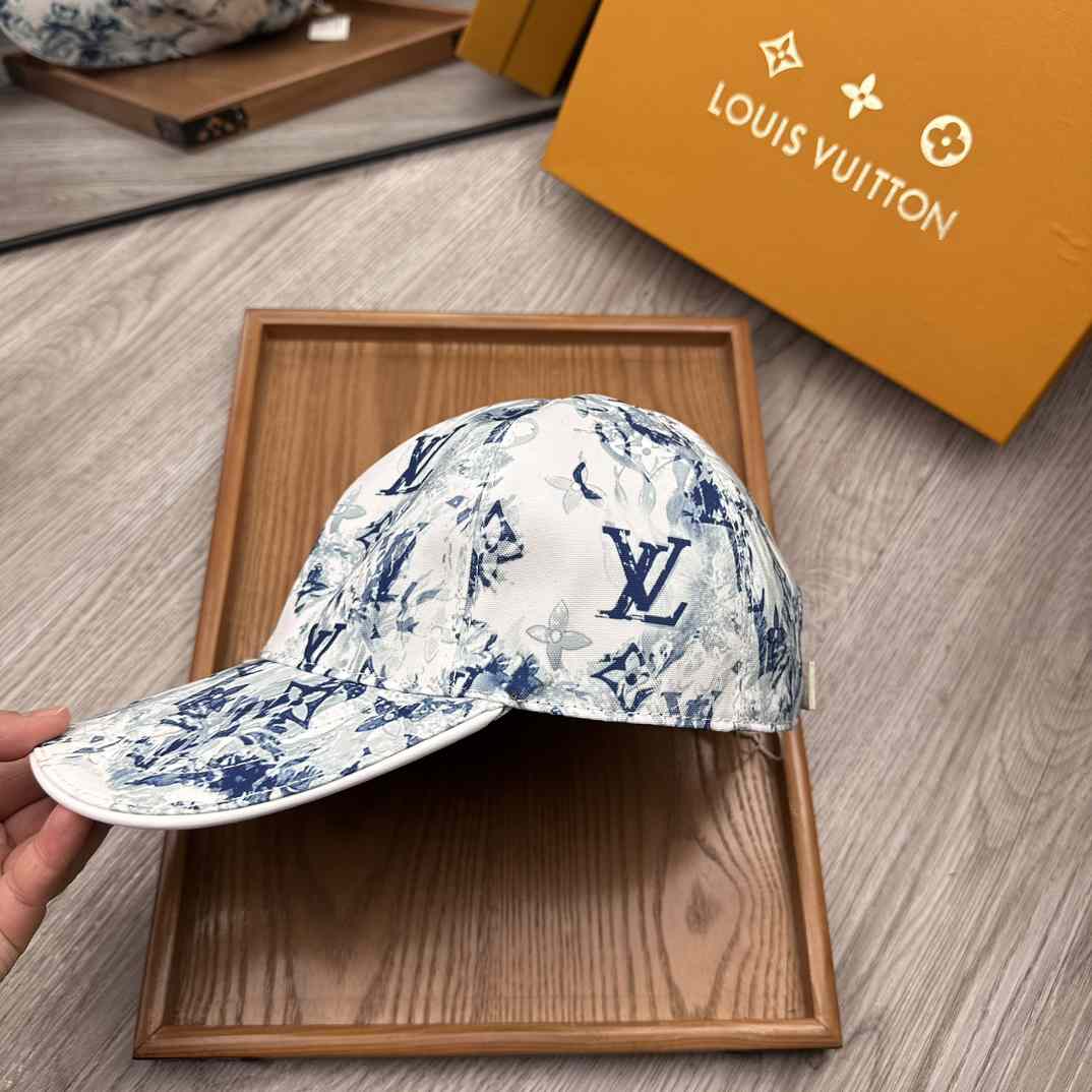 Louis Vuitton Baseball Cap - DesignerGu