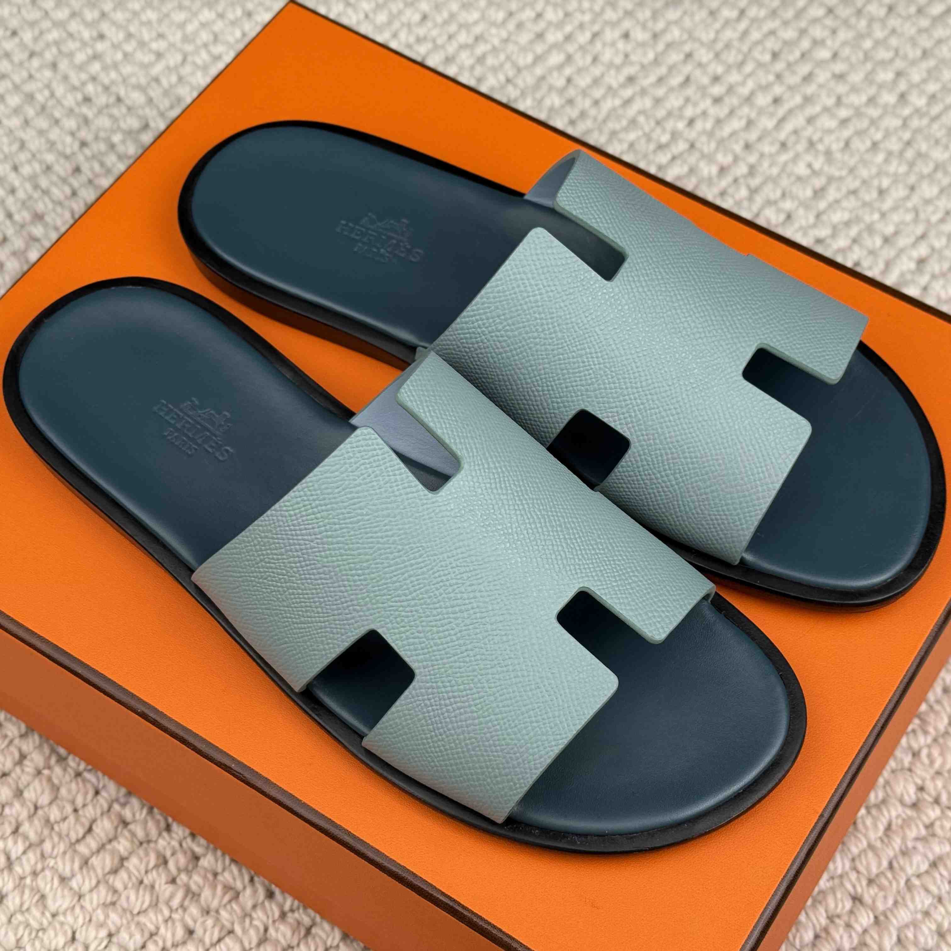 Hermes Izmir Sandal - DesignerGu