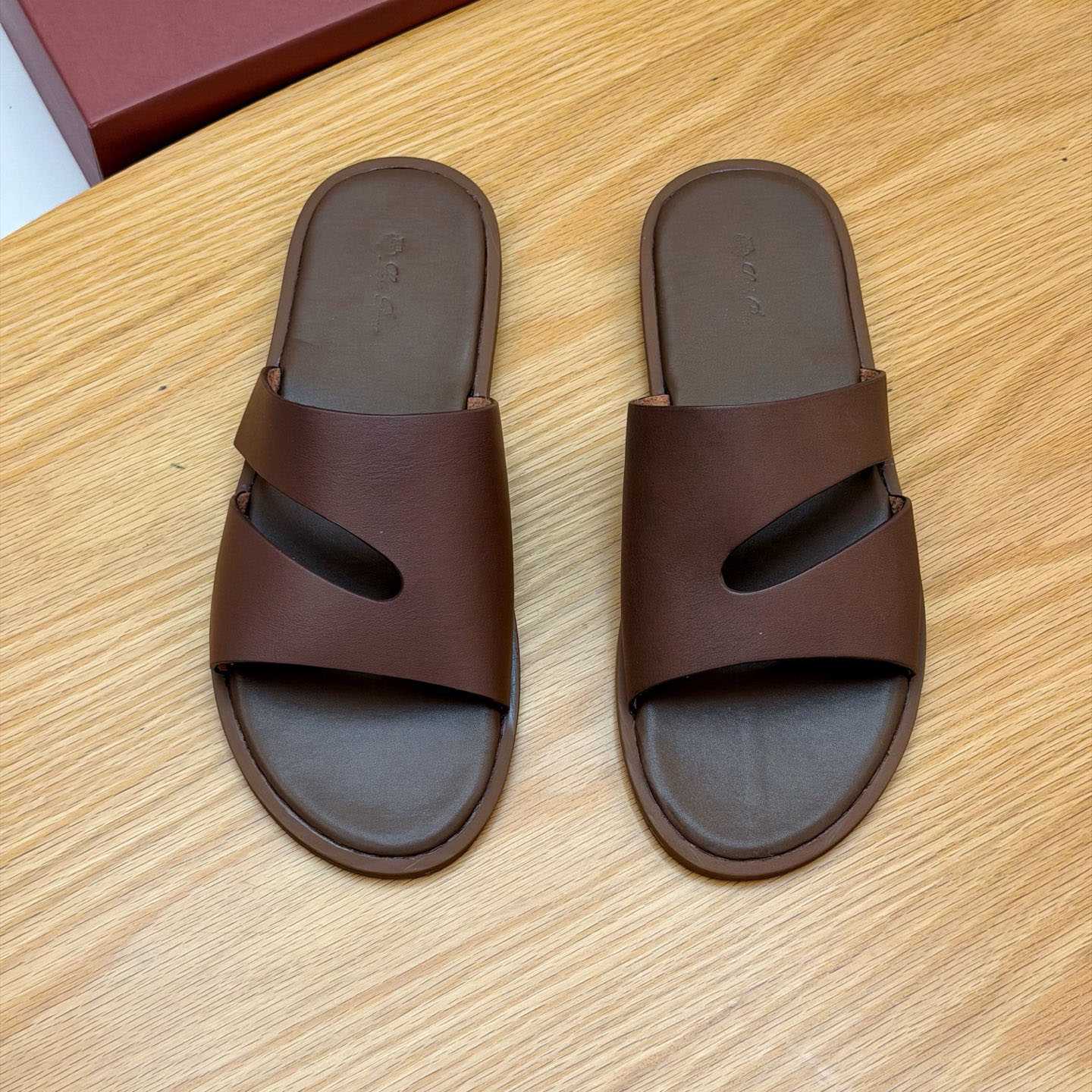 Loro Piana Pilat Plain Walk Sandal - DesignerGu