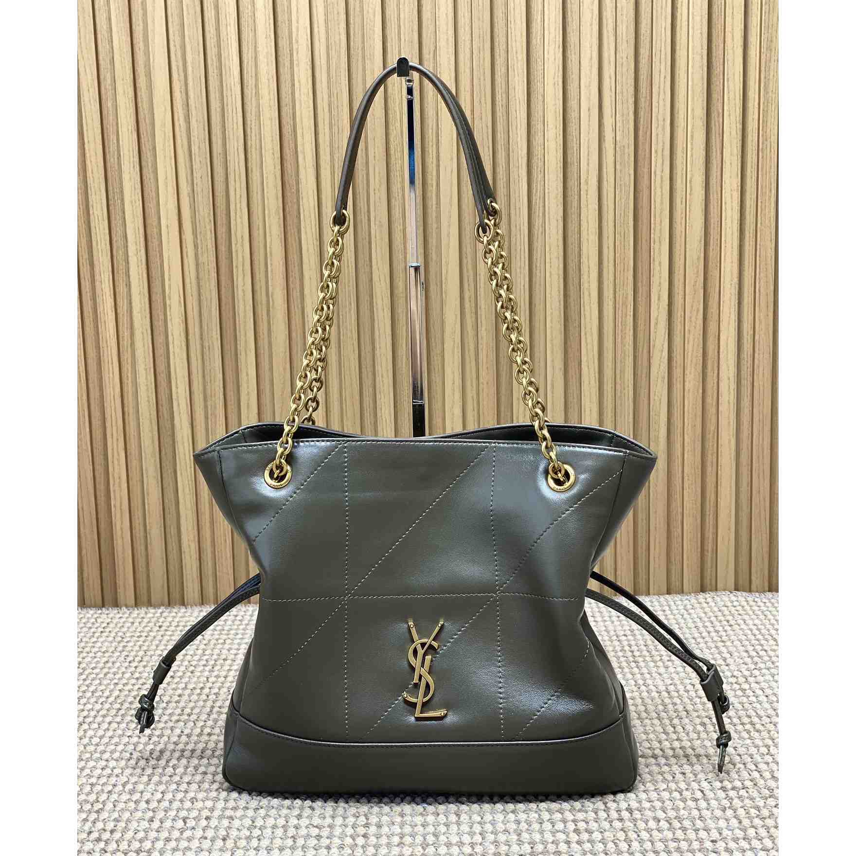 Saint Laurent Jamie Shopping Small In Lambskin - DesignerGu