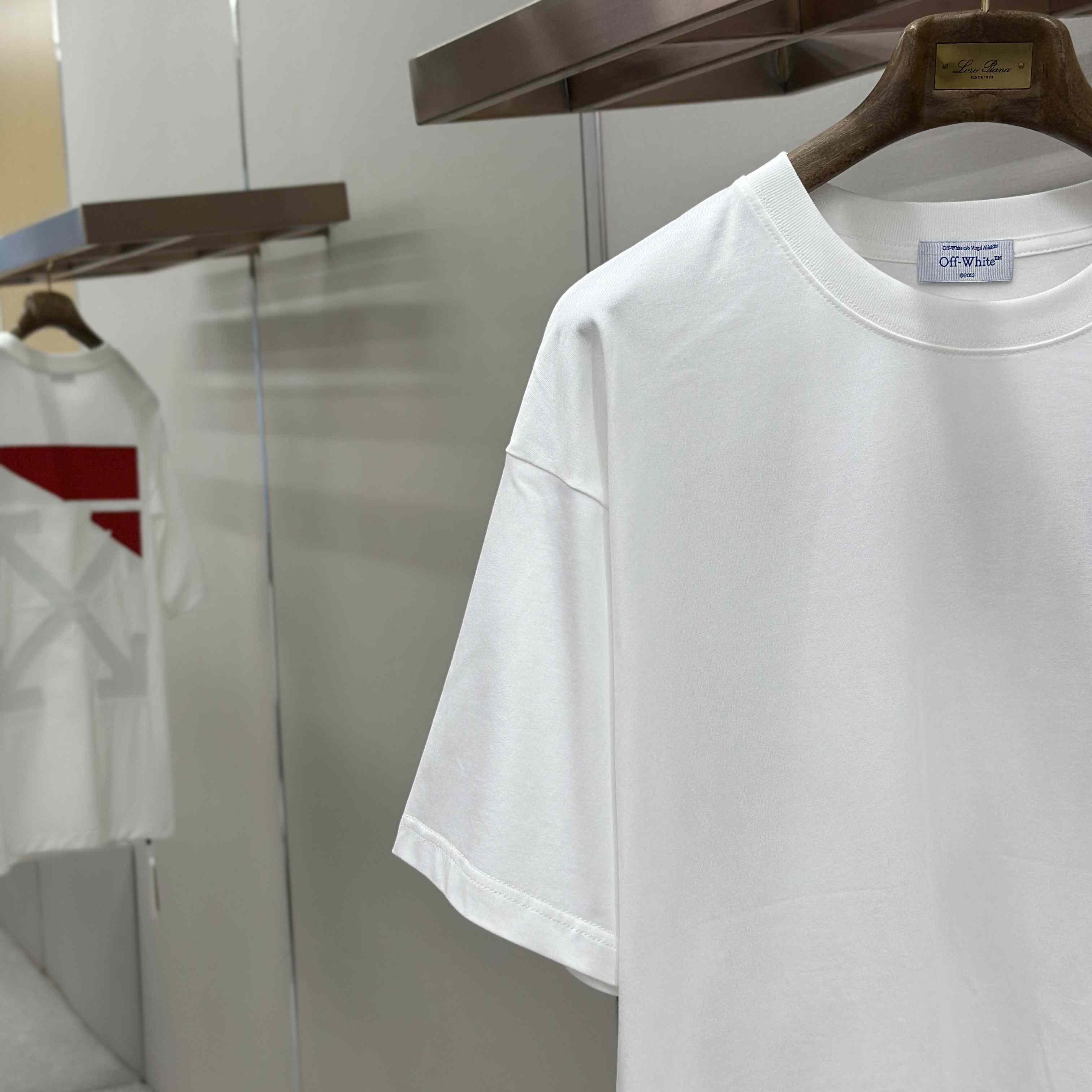 Off-White Split Logo T-Shirt - DesignerGu
