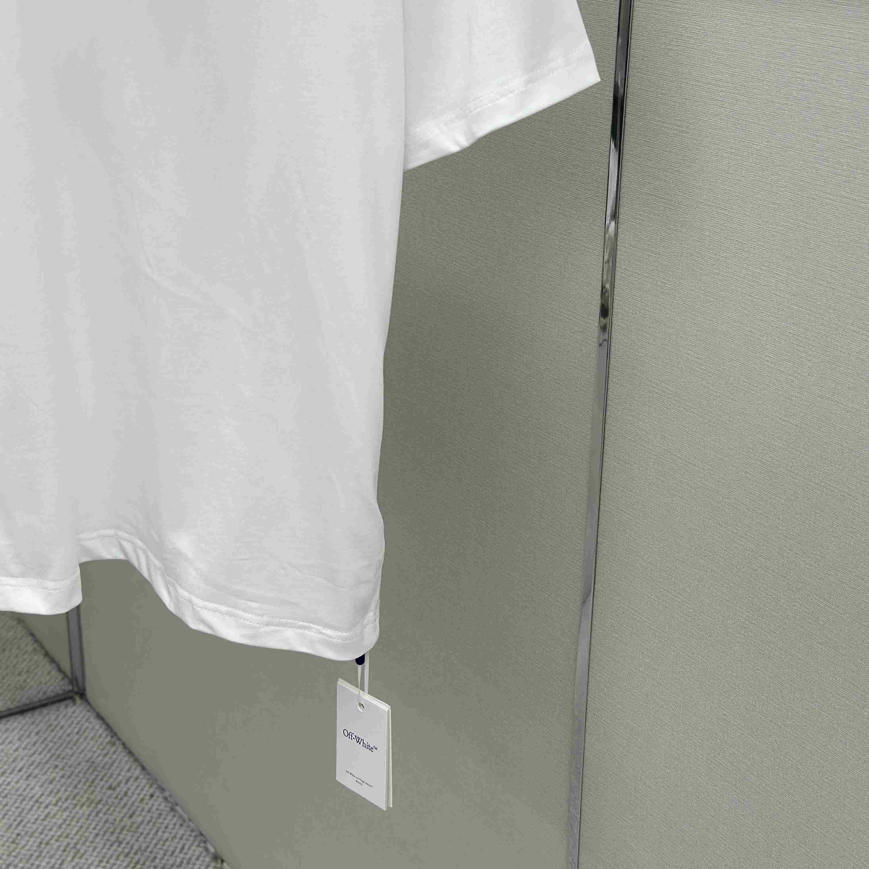 Off-White Split Logo T-Shirt - DesignerGu